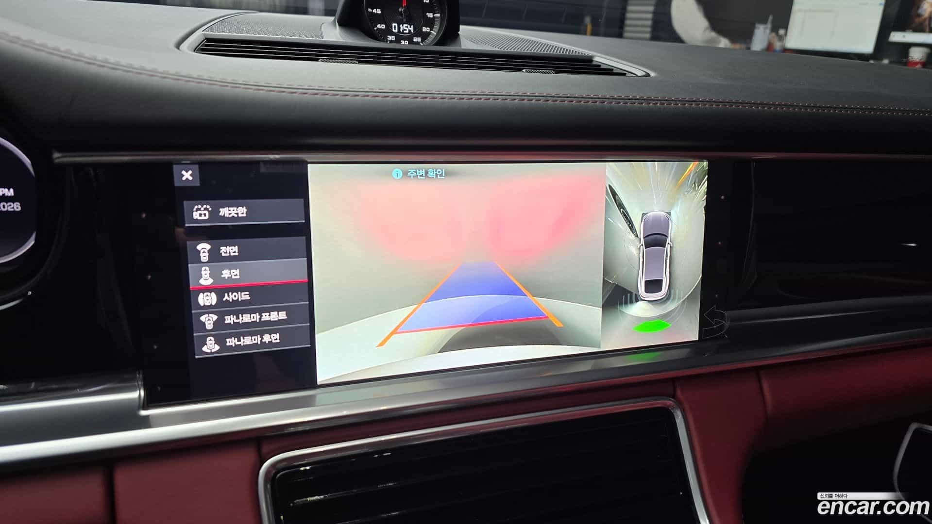 Panamera Porsche 2019.8-OPTION-019