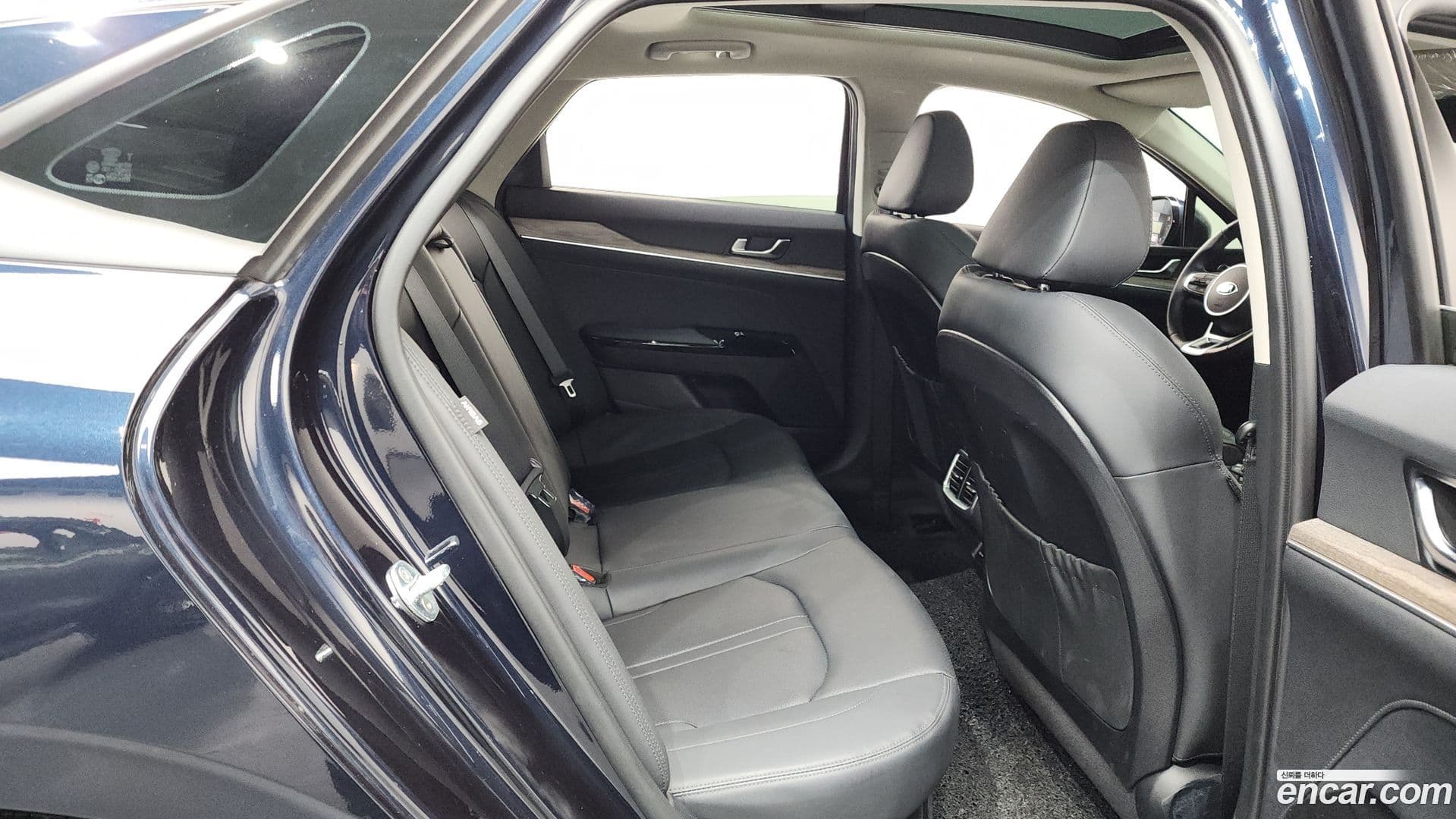 Main__Slider__Photo:K5 Kia 2020.9-11