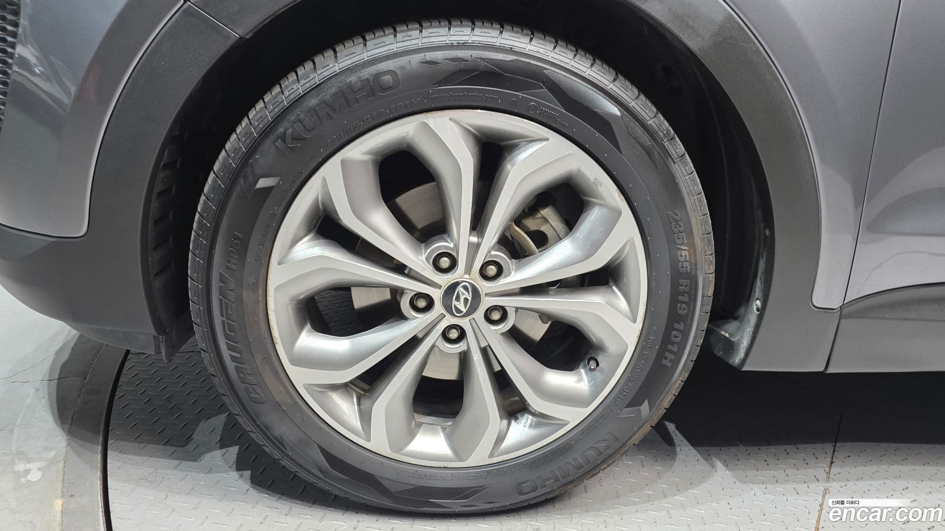 Main__Slider__Photo:Santafe Hyundai 2013.3-4