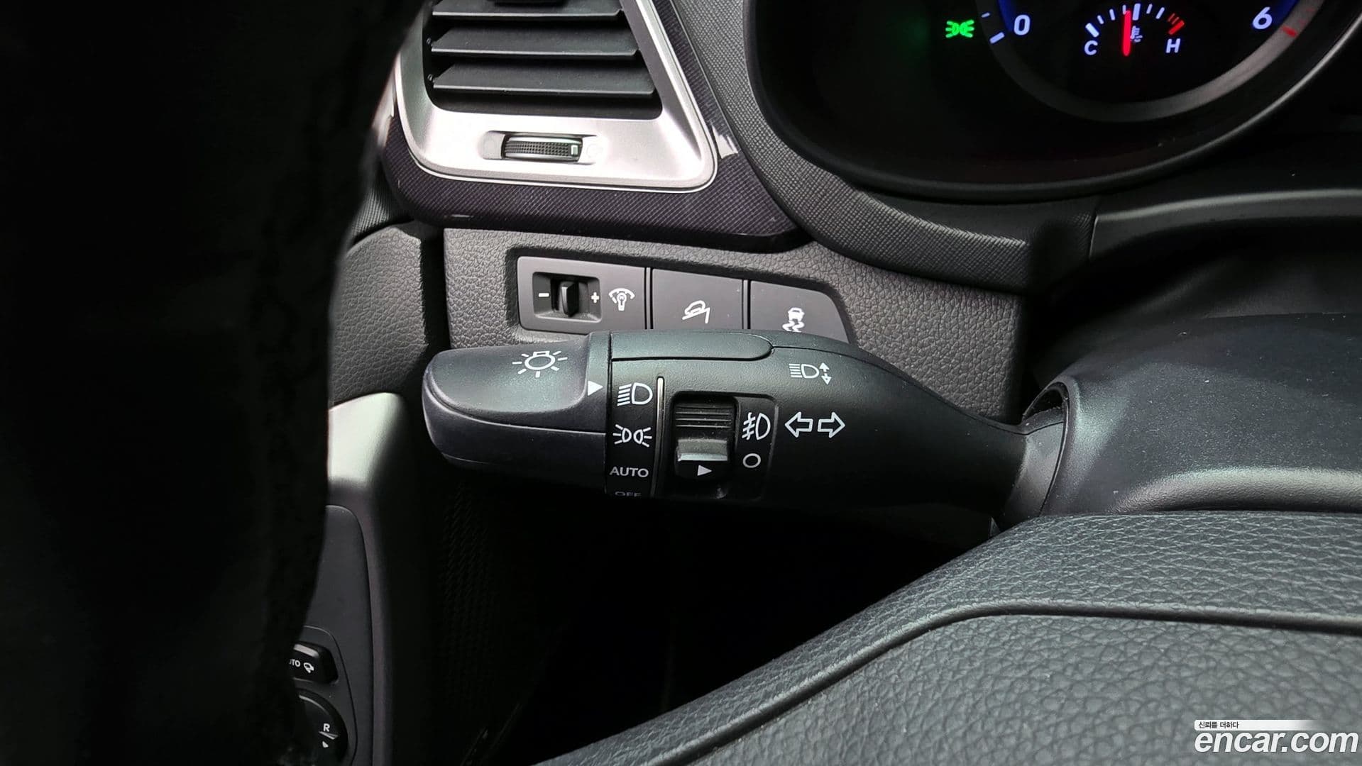 Main__Slider__Photo:Santafe Hyundai 2013.3-18