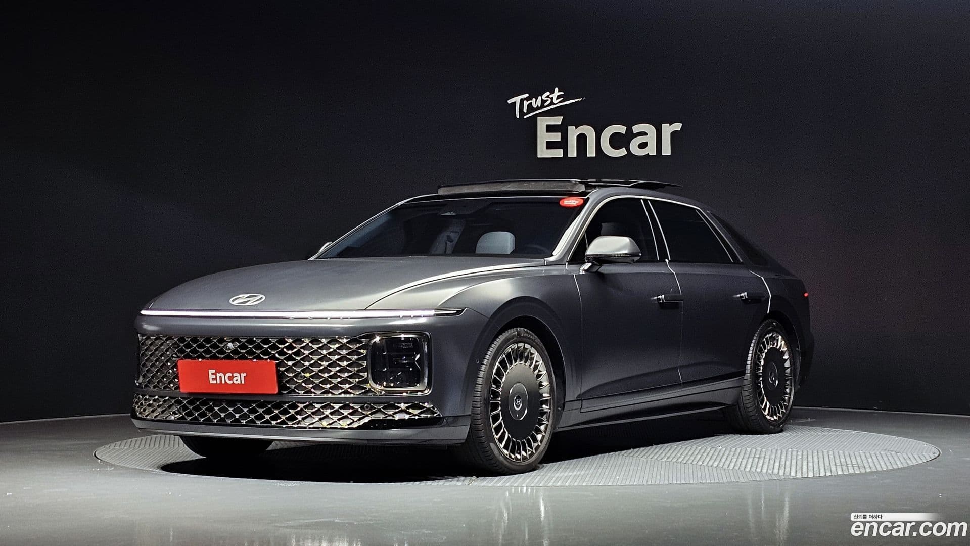 Main__Slider__Photo:Grandeur Hyundai 2023.7-0