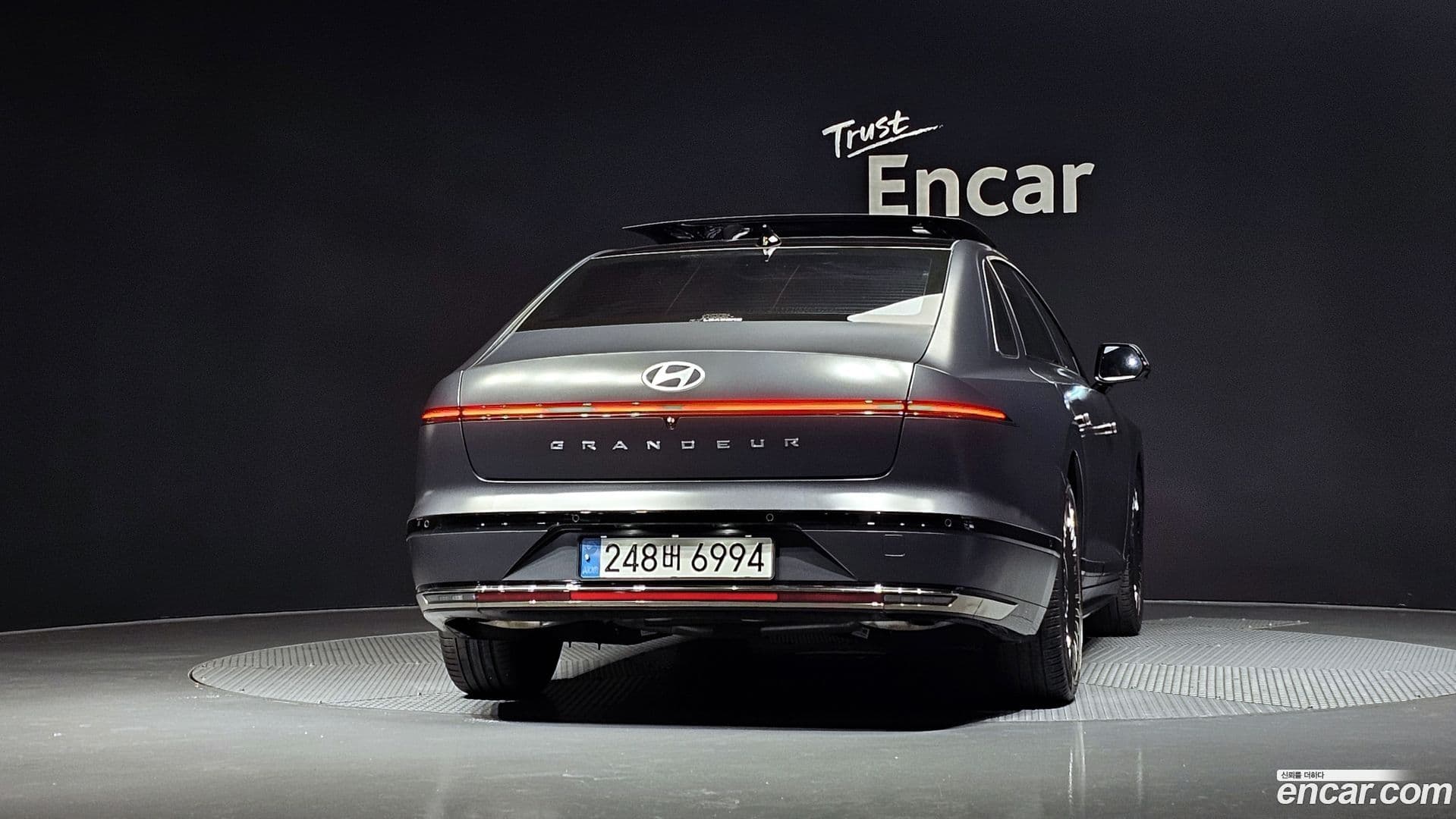 Main__Slider__Photo:Grandeur Hyundai 2023.7-3