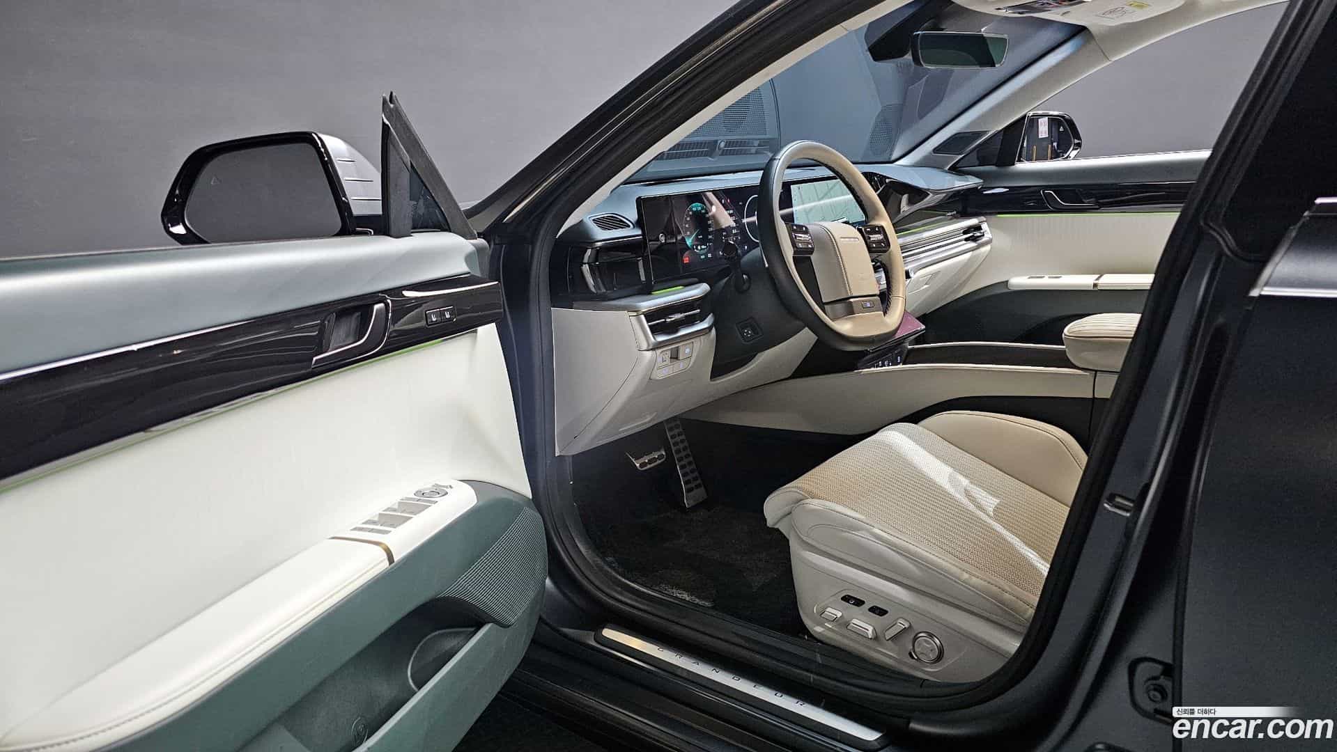 Grandeur Hyundai 2023.7-INNER-010