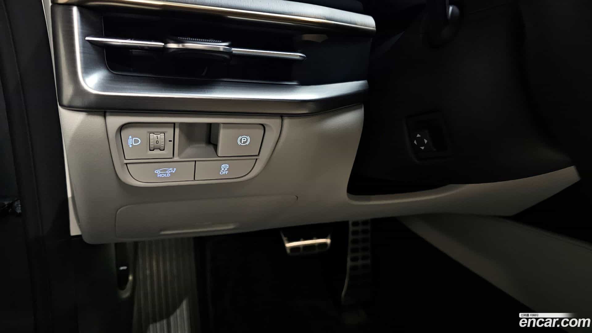 Grandeur Hyundai 2023.7-OPTION-023