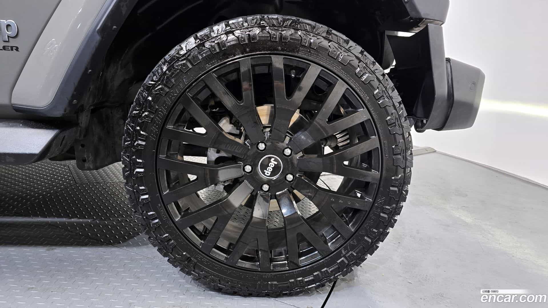 Wrangler Jeep 2023.5-OUTER-005