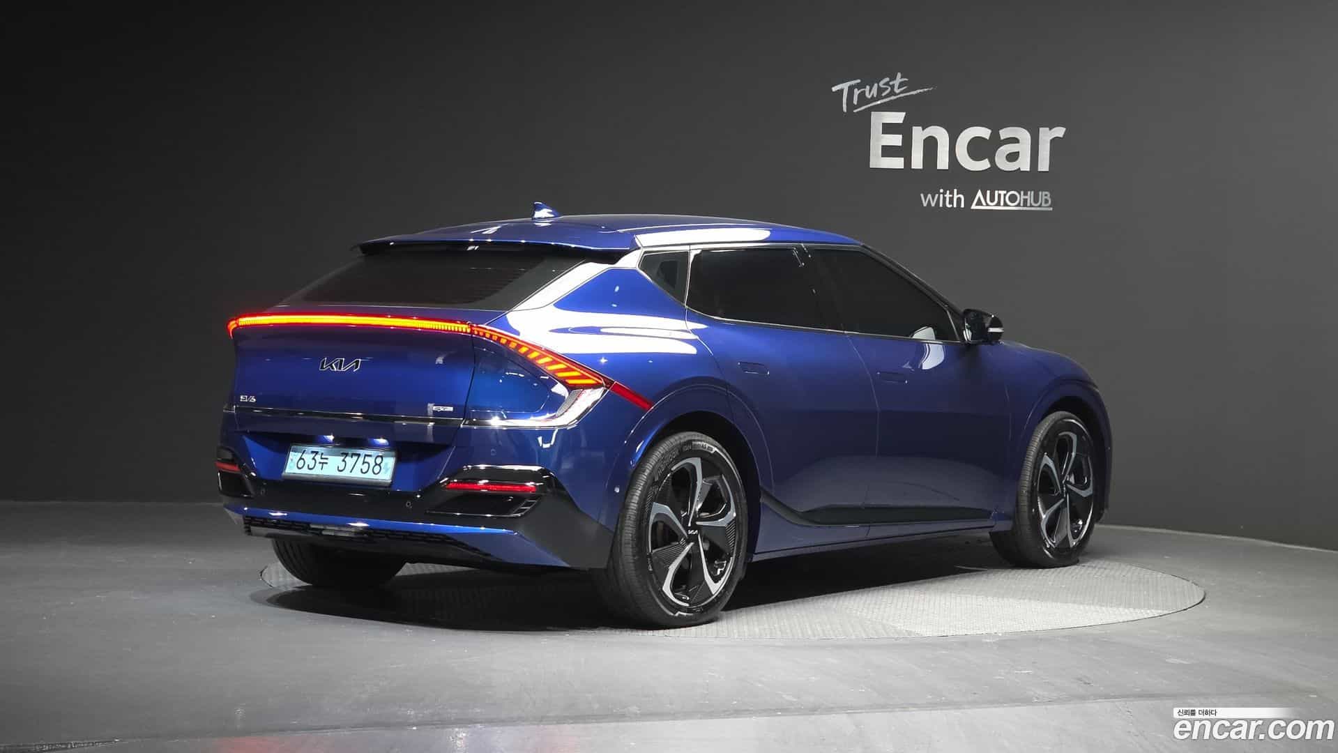 EV6 Kia 2021.11-OUTER-002