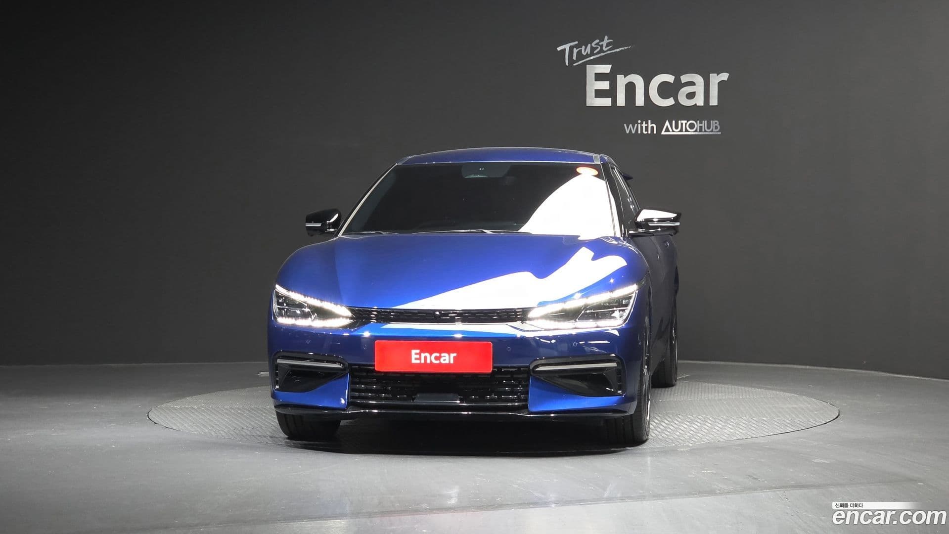 Main__Slider__Photo:EV6 Kia 2021.11-2