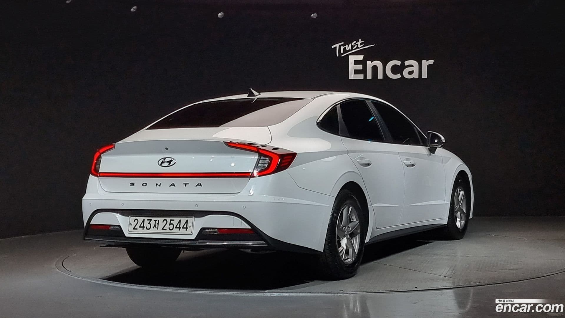 Main__Slider__Photo:Sonata Hyundai 2021.9-1