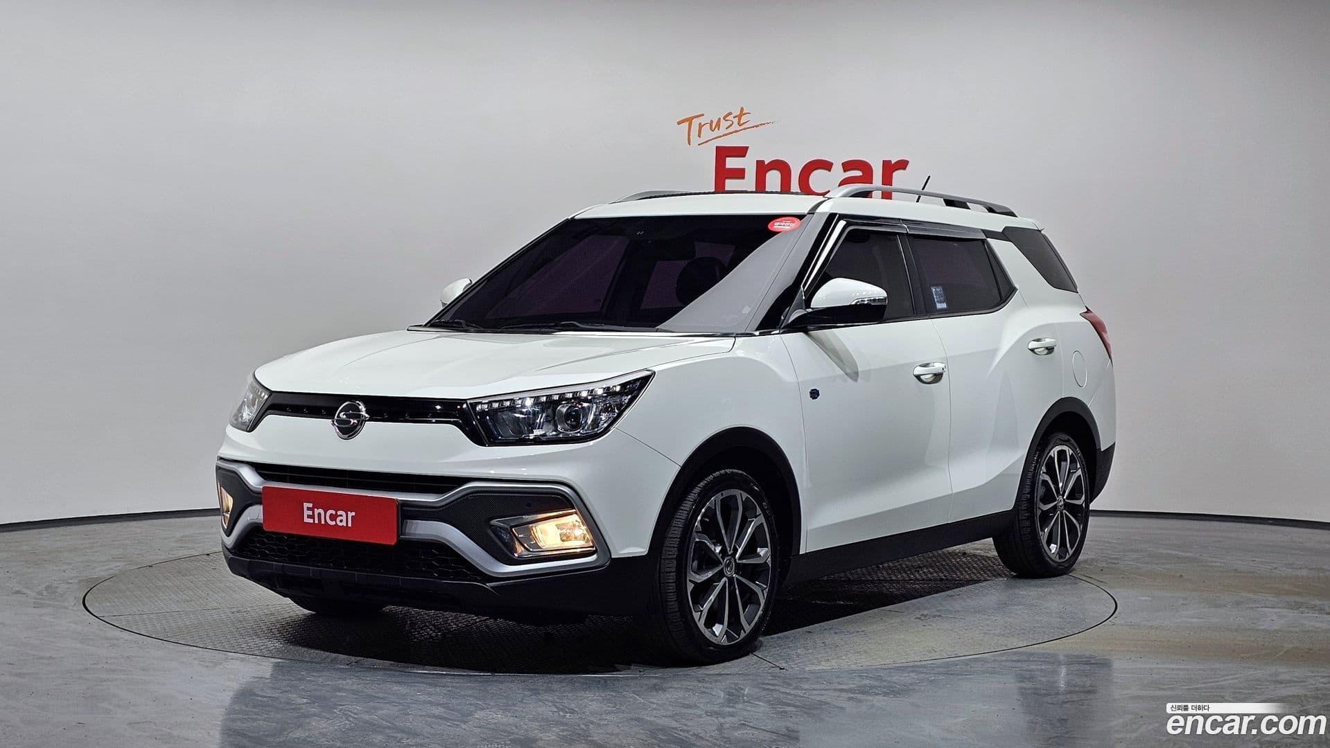 Main__Slider__Photo:TIBOLI KG_Mobility_Ssangyong 2016.10-0