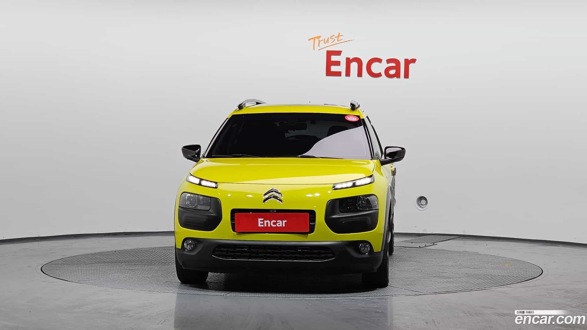 C4 CACTUS Citroen-DS 2017.11-OUTER-003