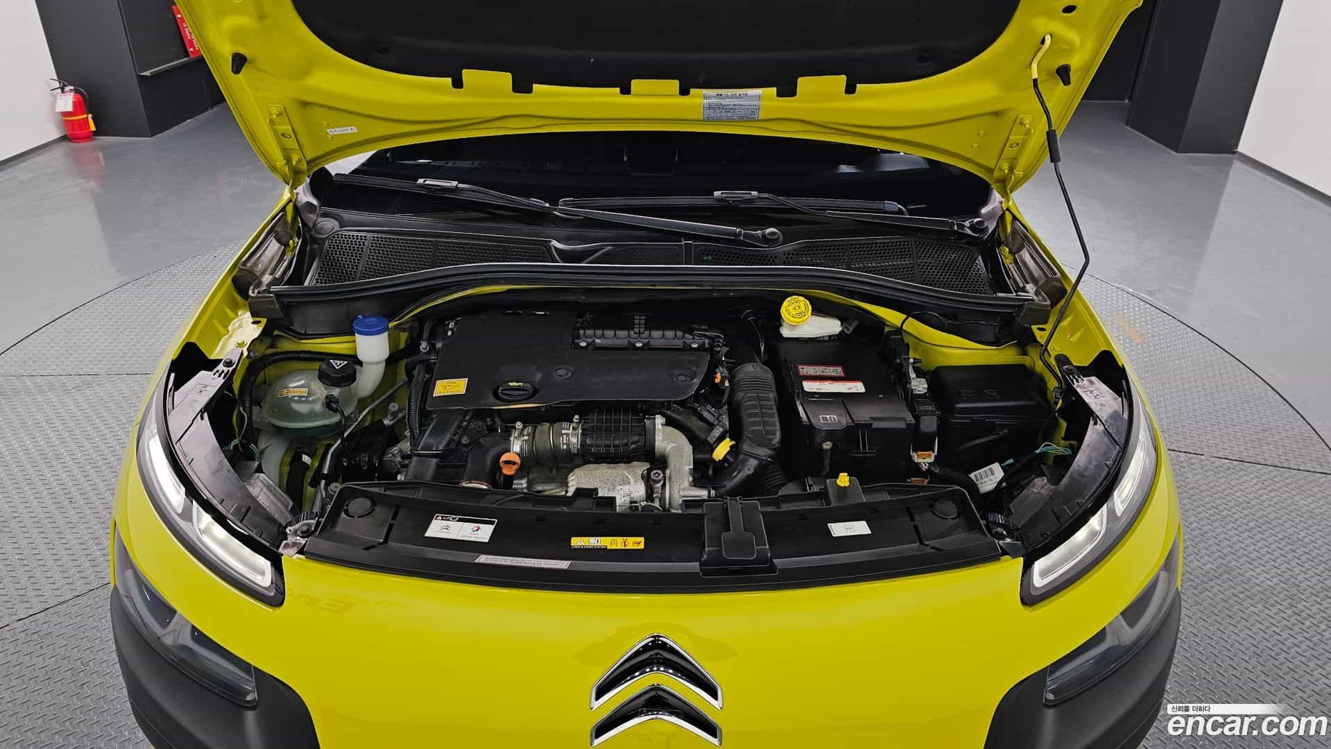 C4 CACTUS Citroen-DS 2017.11-INNER-006