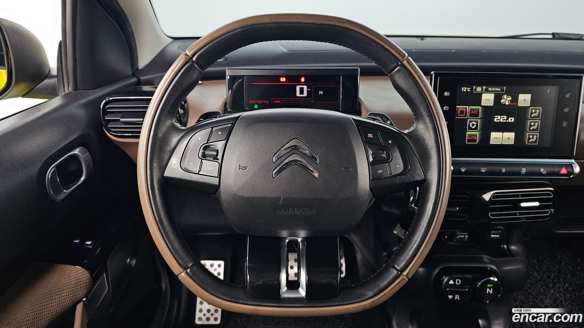 Main__Slider__Photo:C4 CACTUS Citroen-DS 2017.11-12