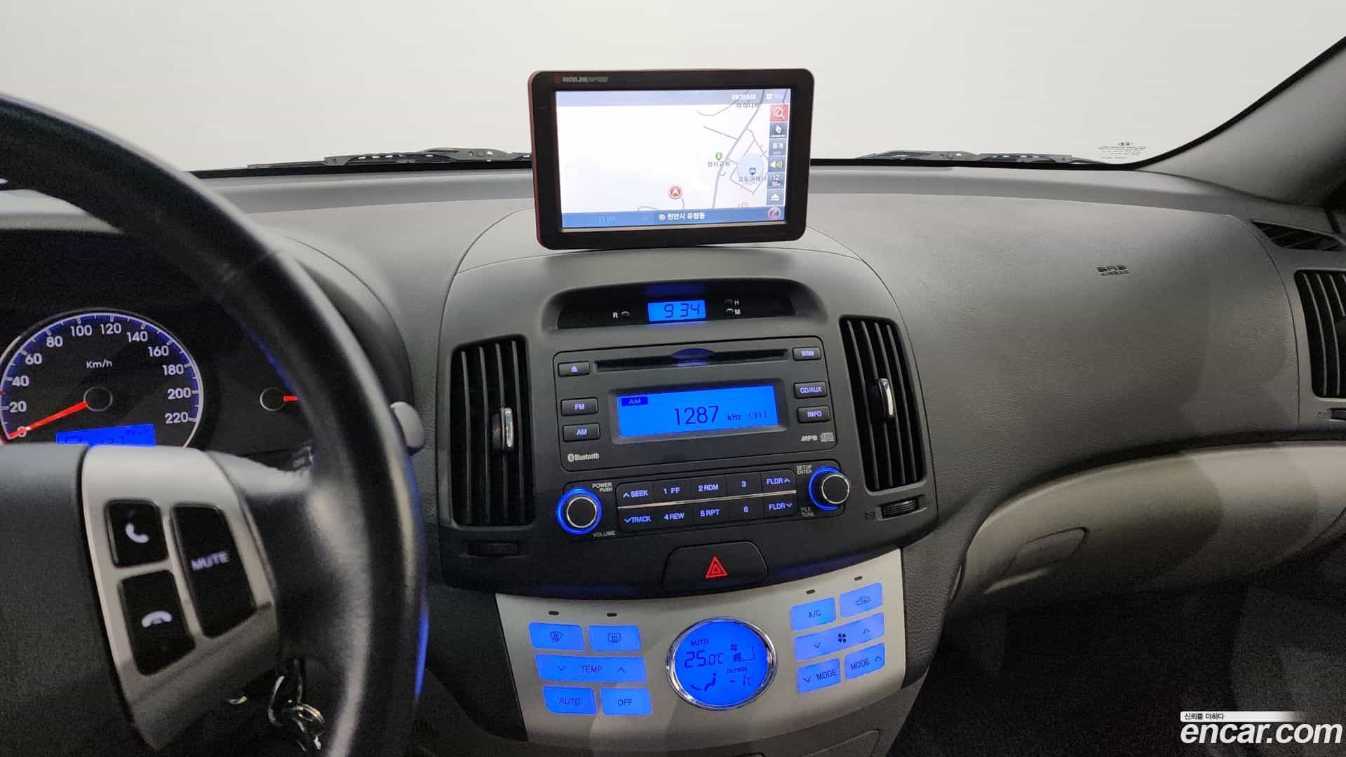 AVANTE Hyundai 2008.11-OPTION-021