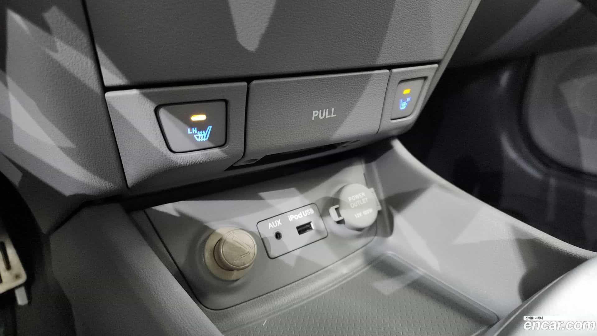 AVANTE Hyundai 2008.11-OPTION-023