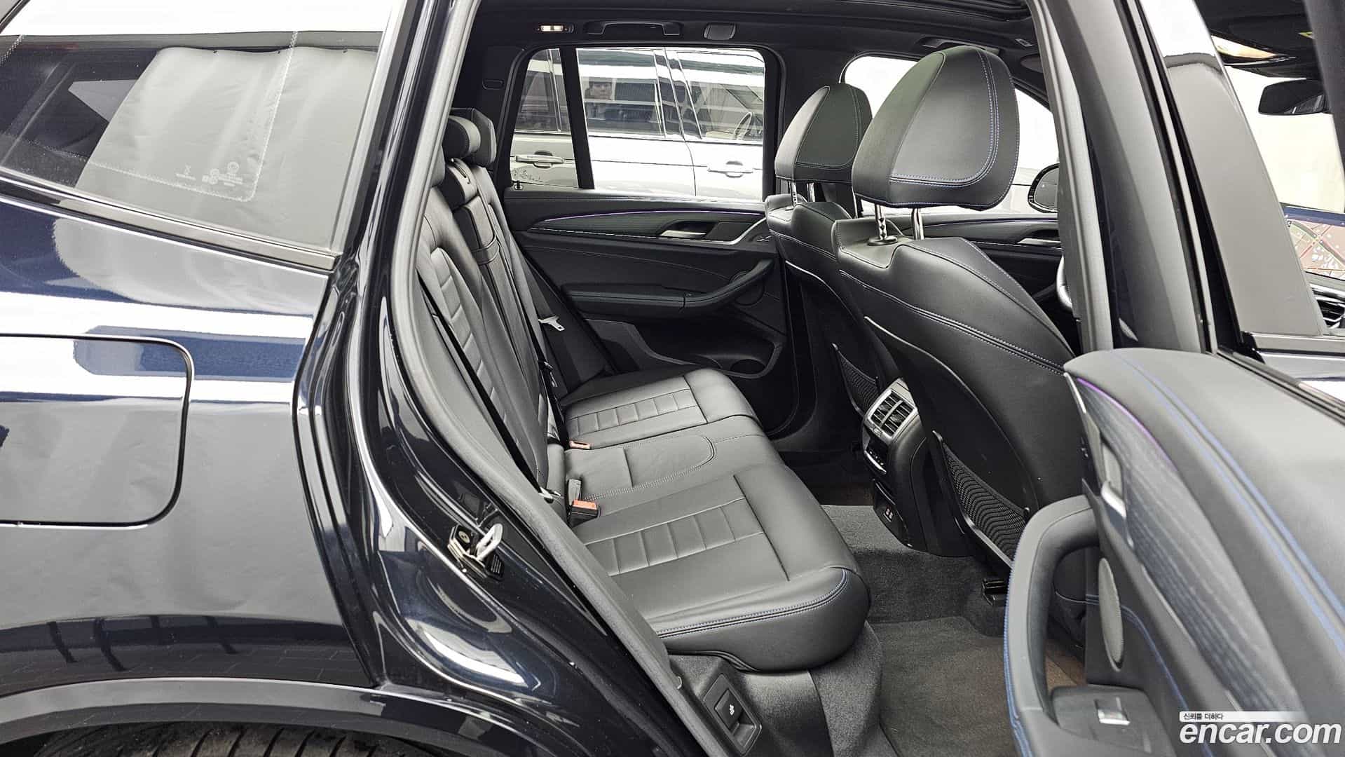 iX3 BMW 2023.11-OPTION-016