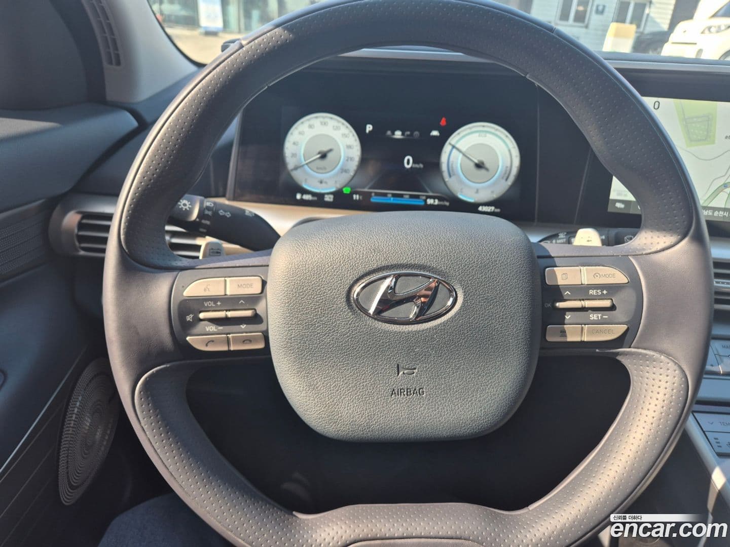 Main__Slider__Photo:Nexo Hyundai 2022.9-9