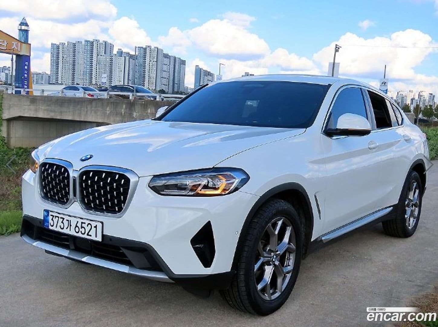 Main__Slider__Photo:X4 BMW 2023.1-1