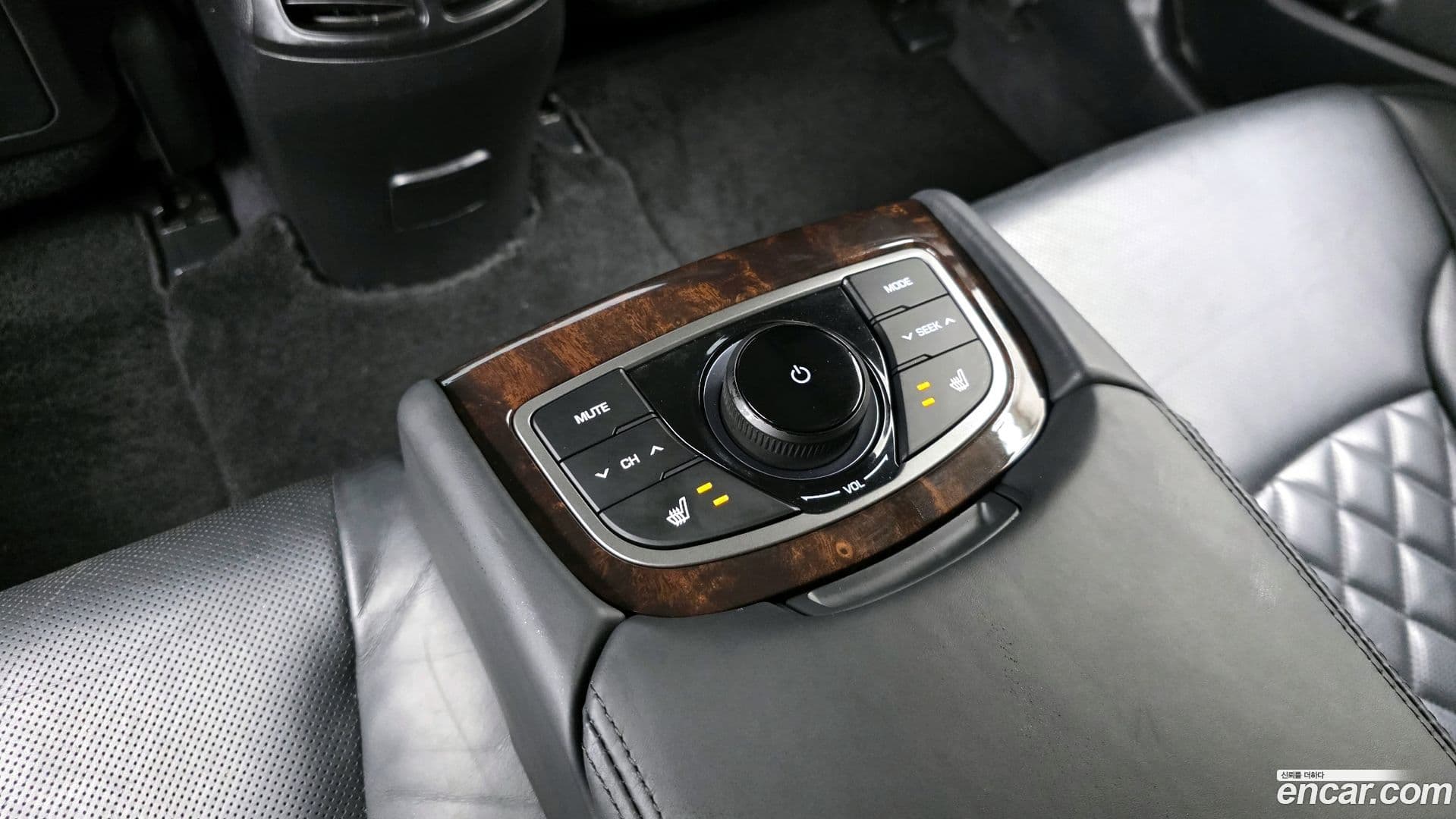 Main__Slider__Photo:Aslan Hyundai 2015.4-18