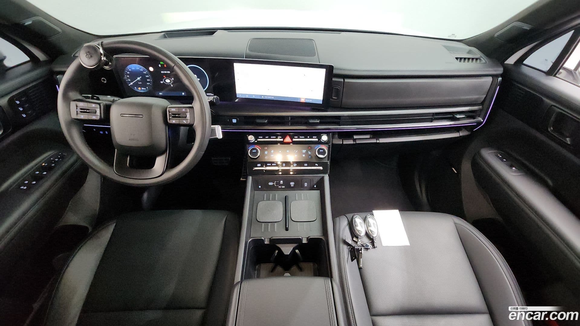 Main__Slider__Photo:Santafe Hyundai 2024.0-6