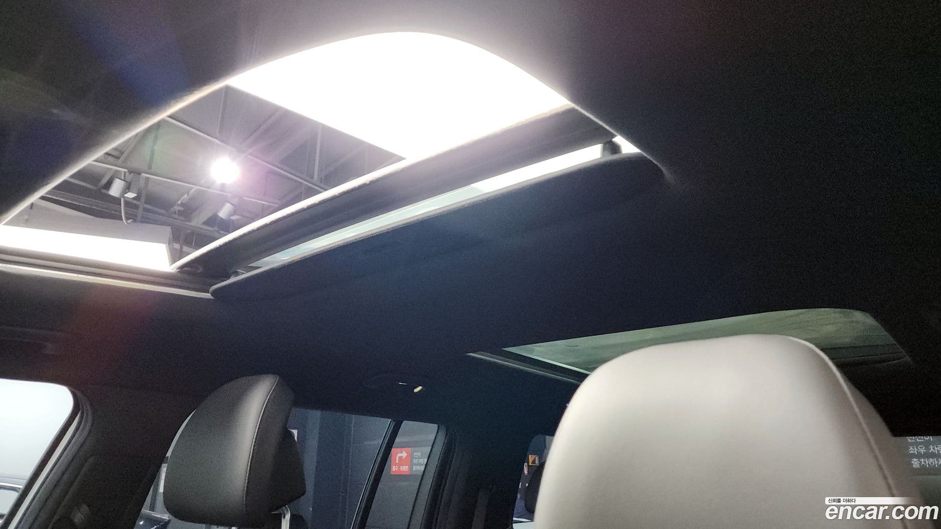 Main__Slider__Photo:Santafe Hyundai 2024.0-18