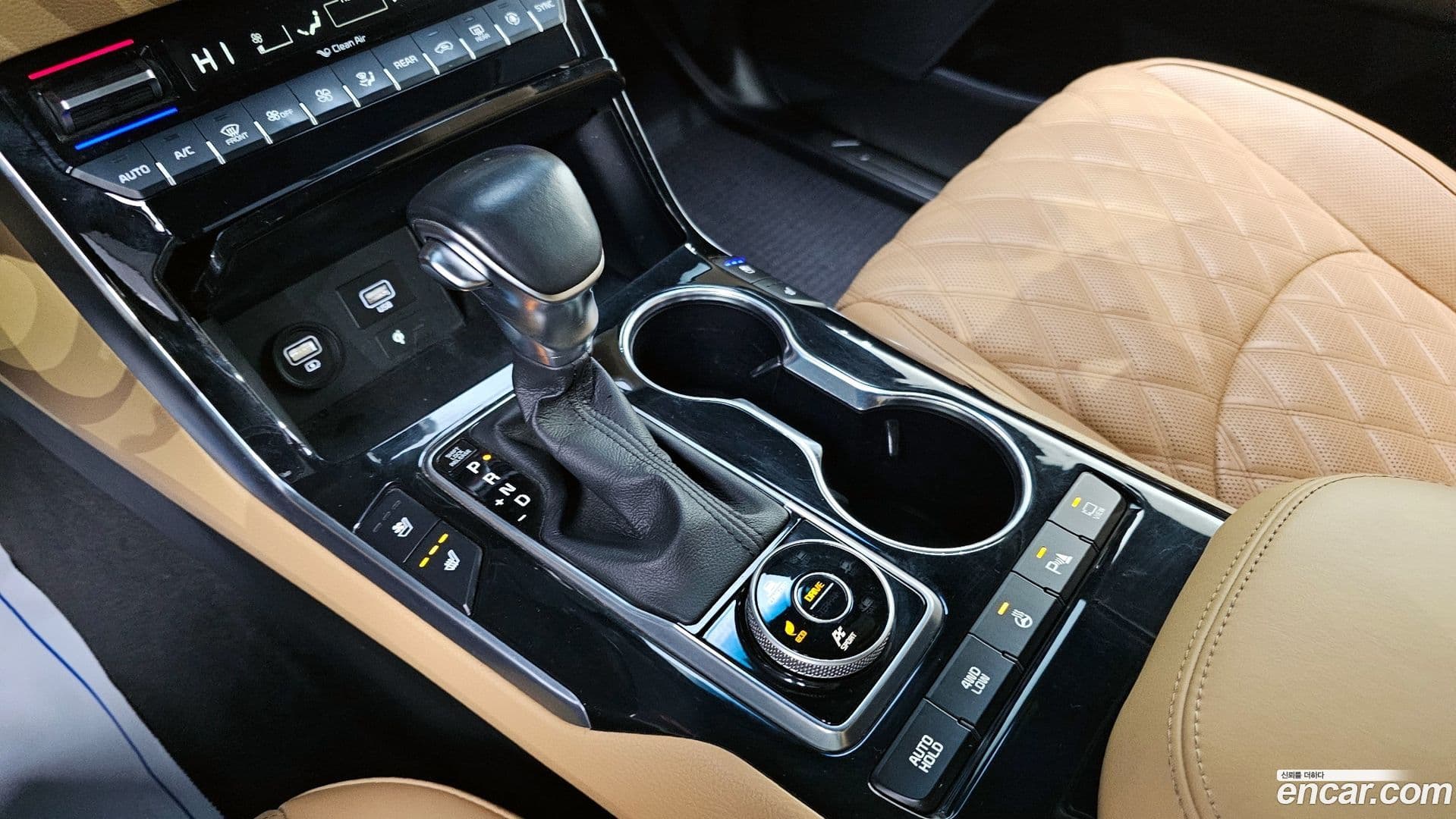 Main__Slider__Photo:Mohave Kia 2020.10-8