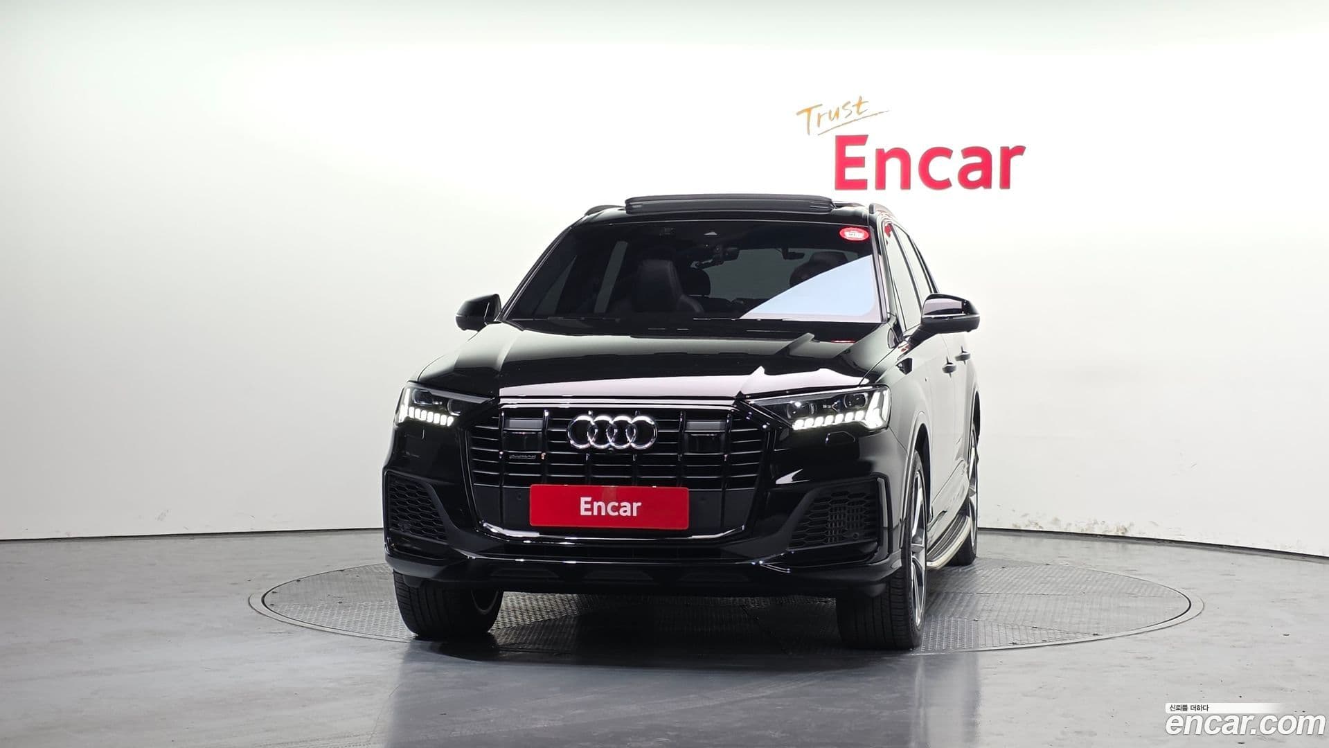 Main__Slider__Photo:Q7 Audi 2023.2-2