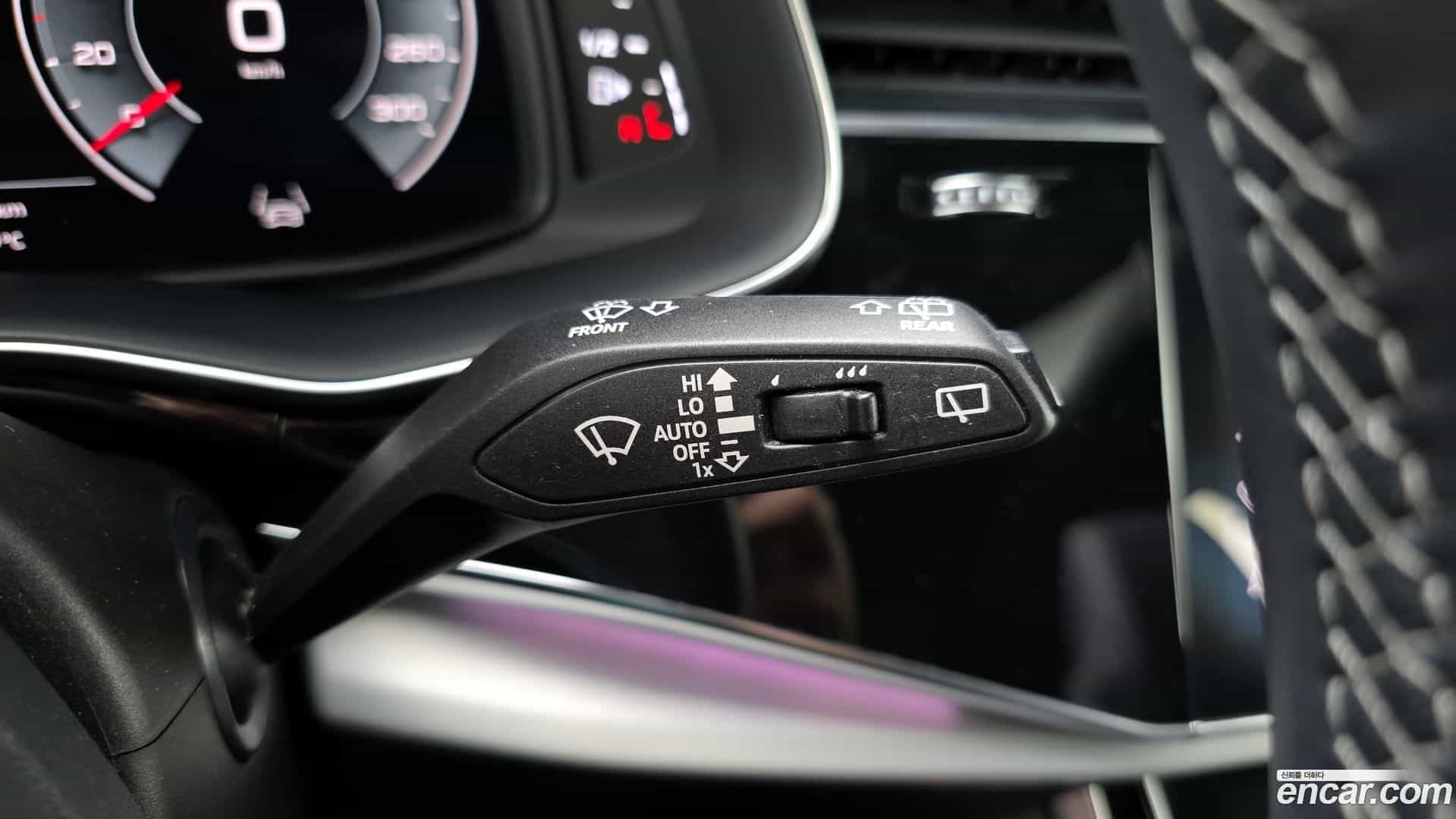 Q7 Audi 2023.2-OPTION-019