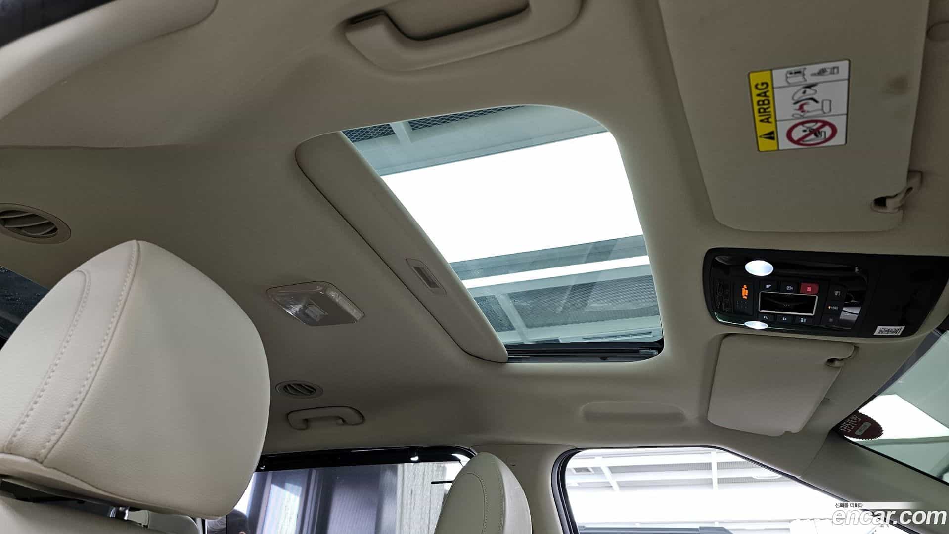 Canival Kia 2024.9-OPTION-021