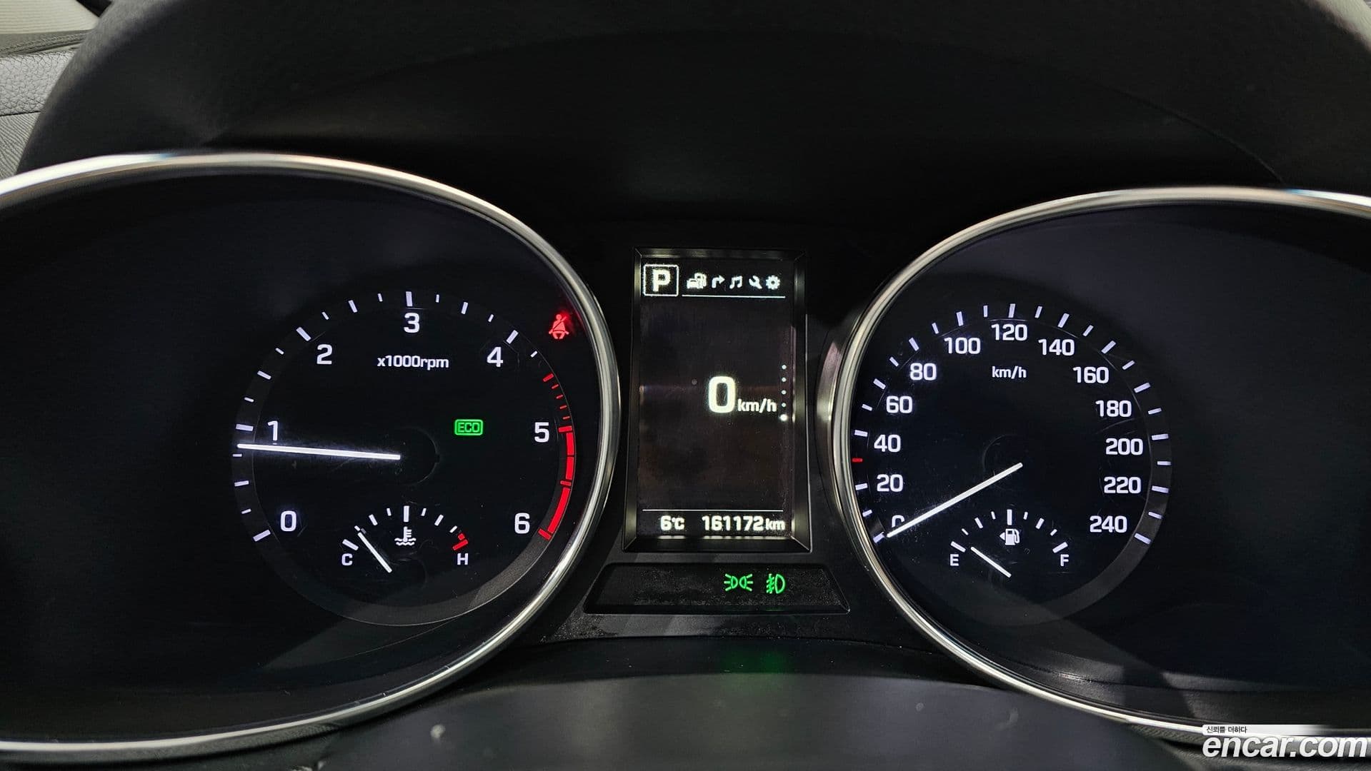 Main__Slider__Photo:Santafe Hyundai 2015.9-7