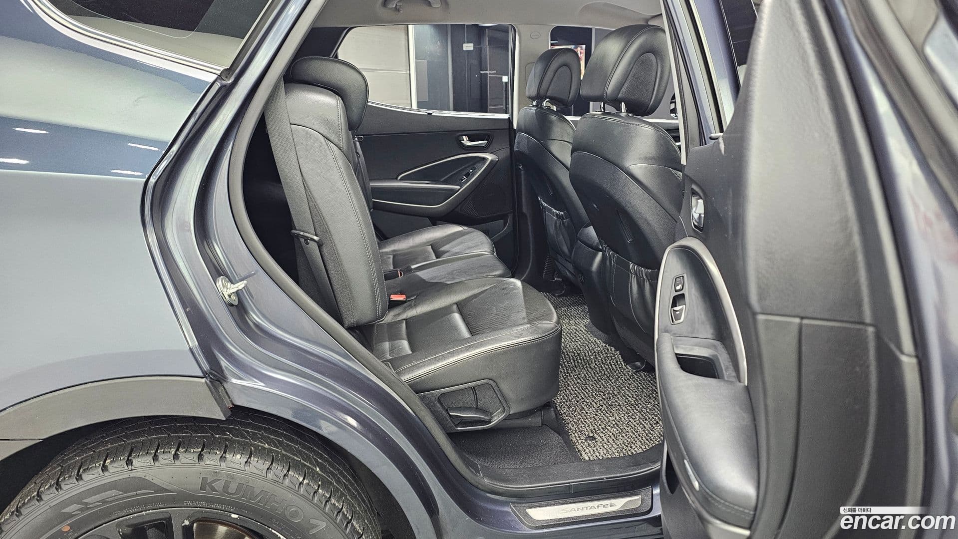 Main__Slider__Photo:Santafe Hyundai 2015.9-11