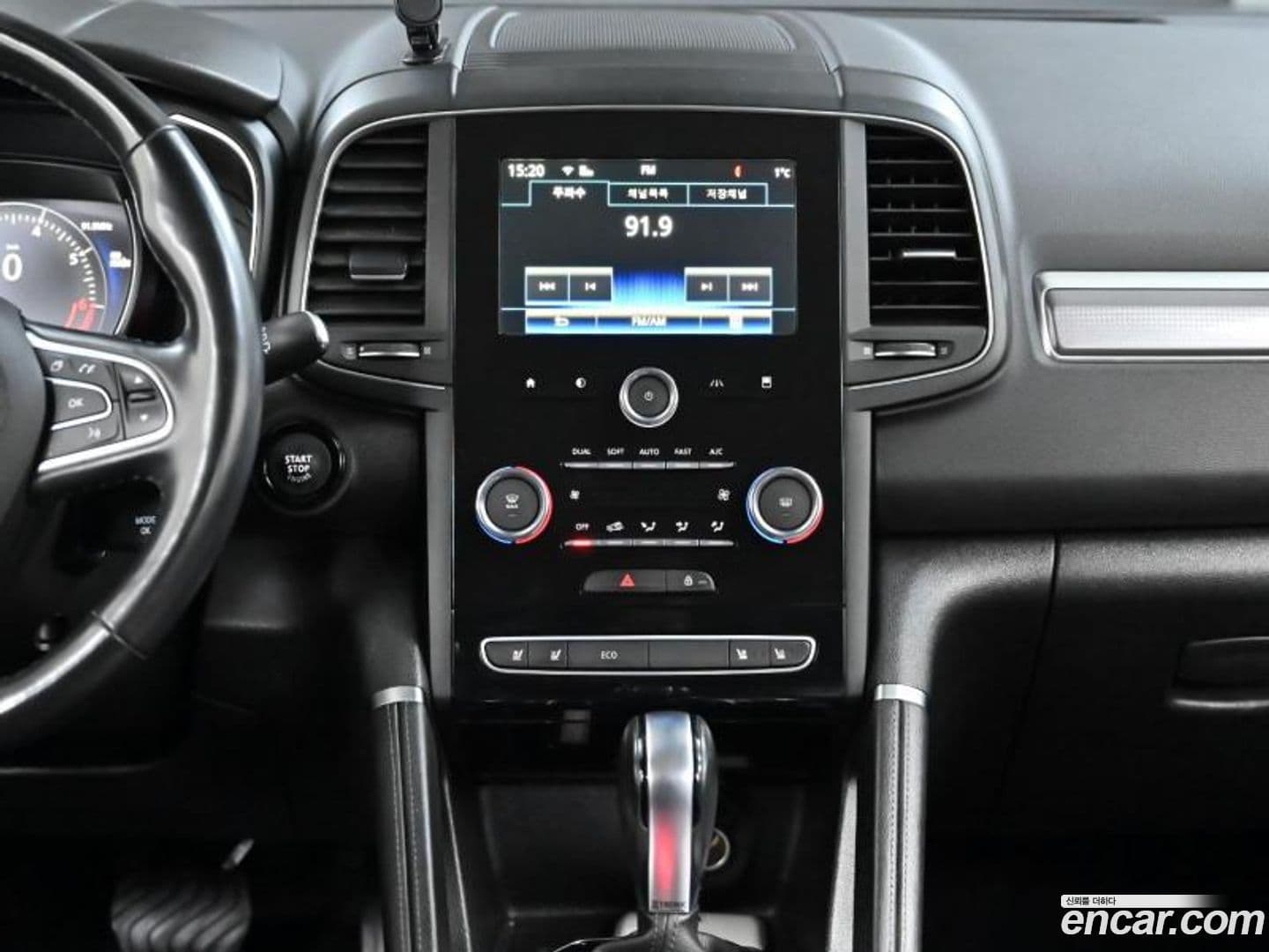 Main__Slider__Photo:QM6 Renault-KoreaSamsung 2019.2-13