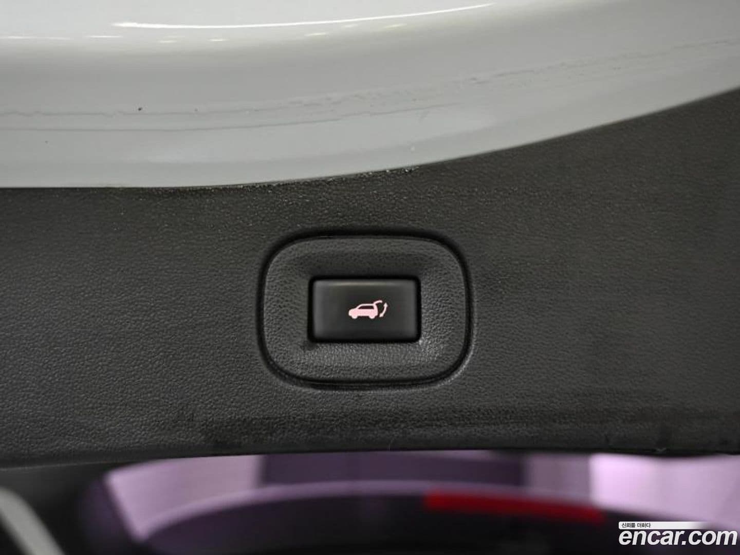 Main__Slider__Photo:QM6 Renault-KoreaSamsung 2019.2-19