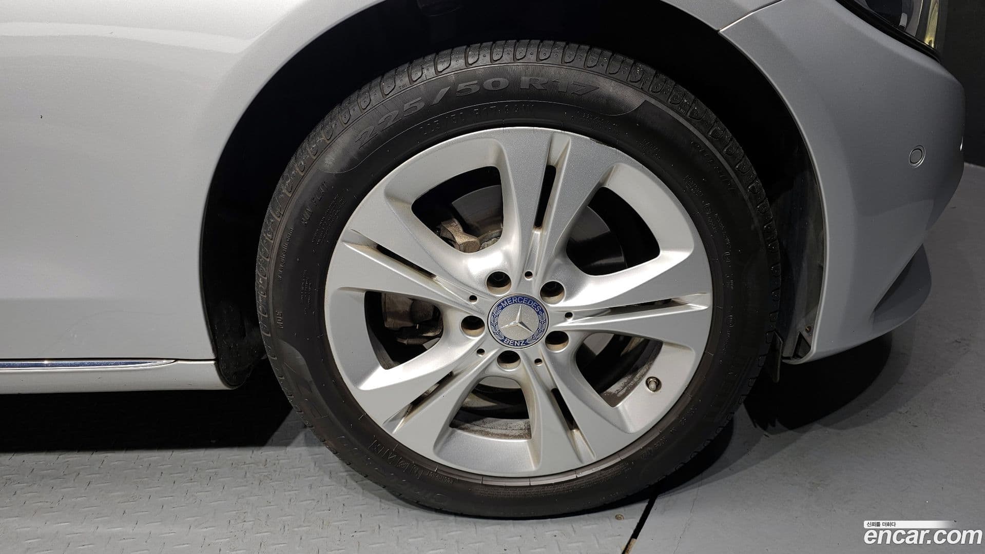 Main__Slider__Photo:C-Class Mercedes-Benz 2015.11-4