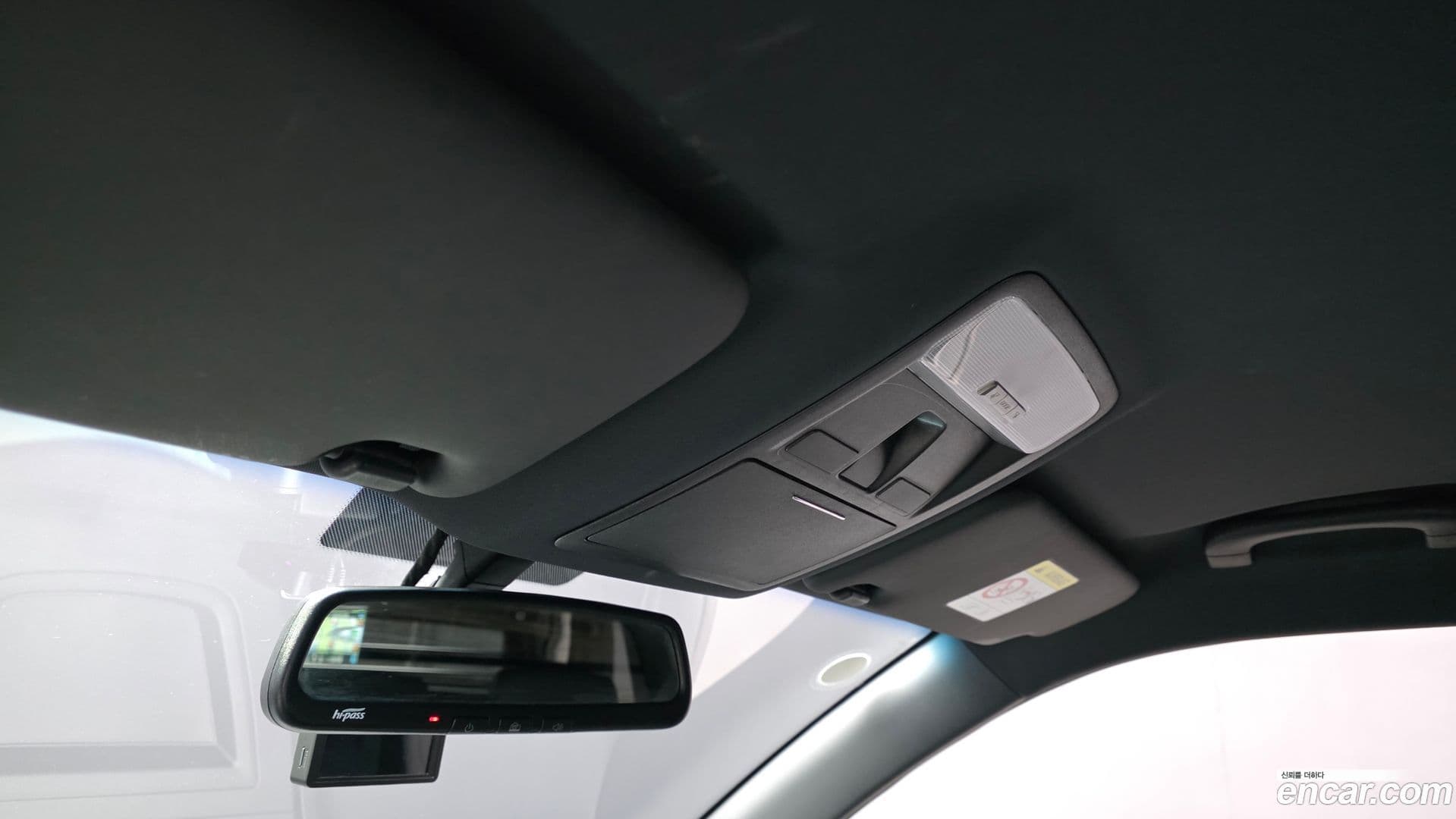 Main__Slider__Photo:Rexton KG_Mobility_Ssangyong 2021.0-15