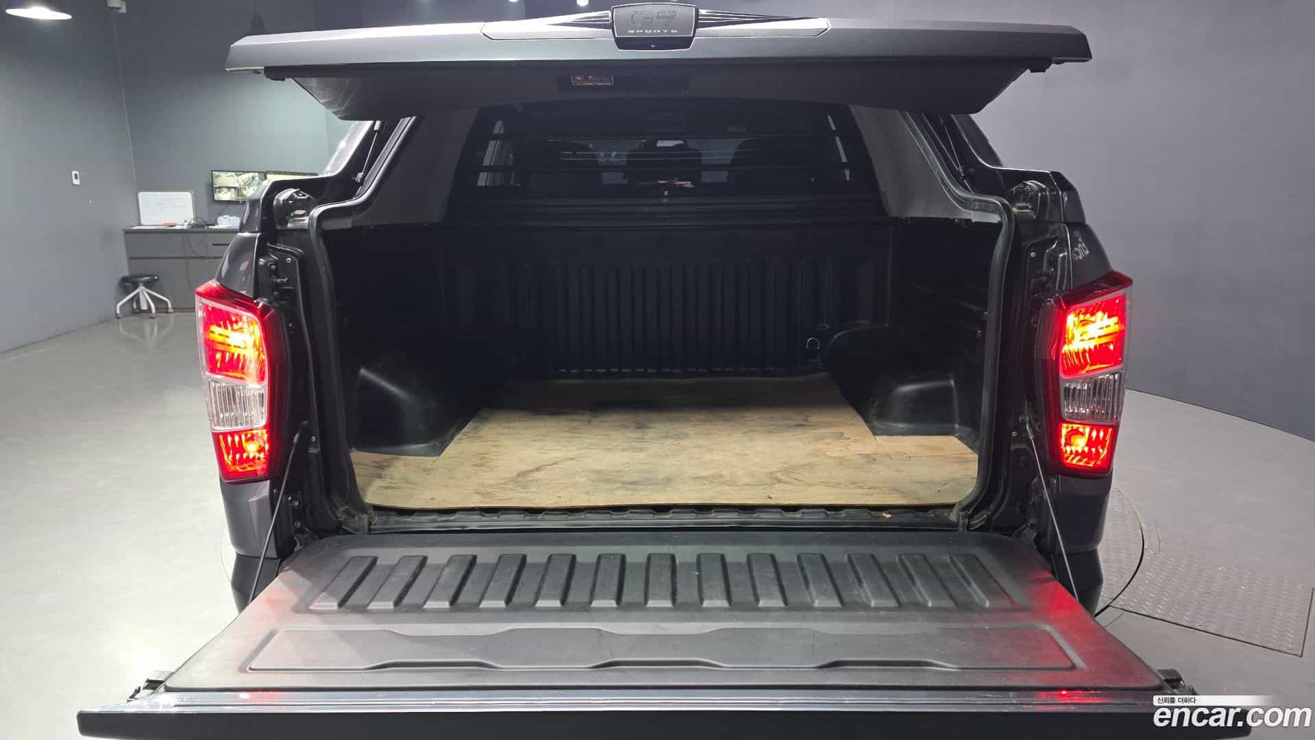 Rexton KG_Mobility_Ssangyong 2021.0-OPTION-024