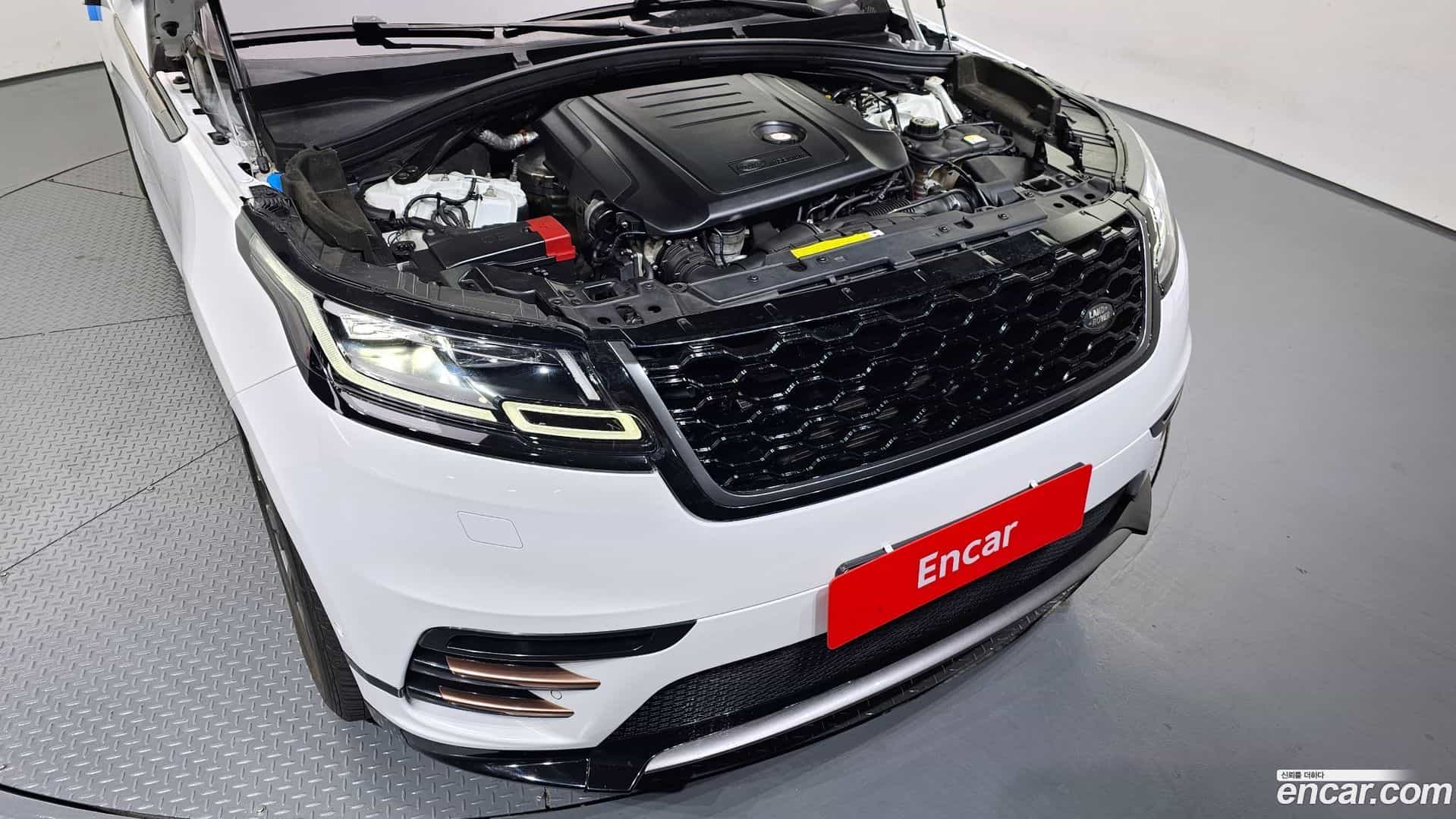 Range Rover Velar Land Rover 2017.9-INNER-006