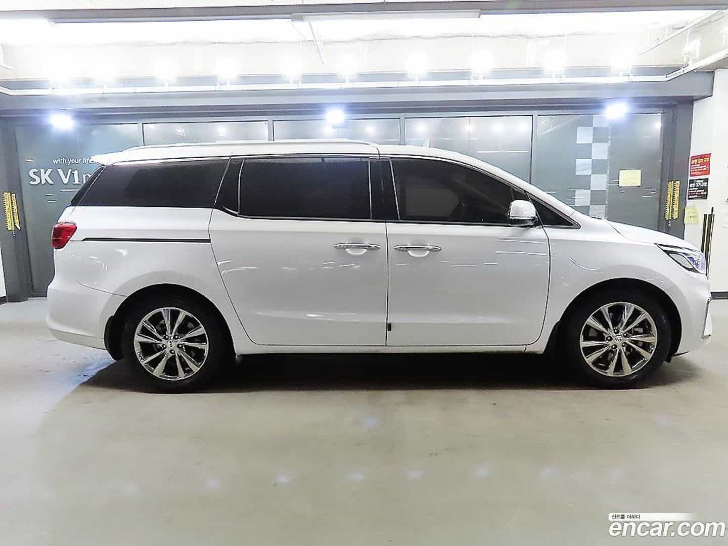 Canival Kia 2020.1-OUTER-003