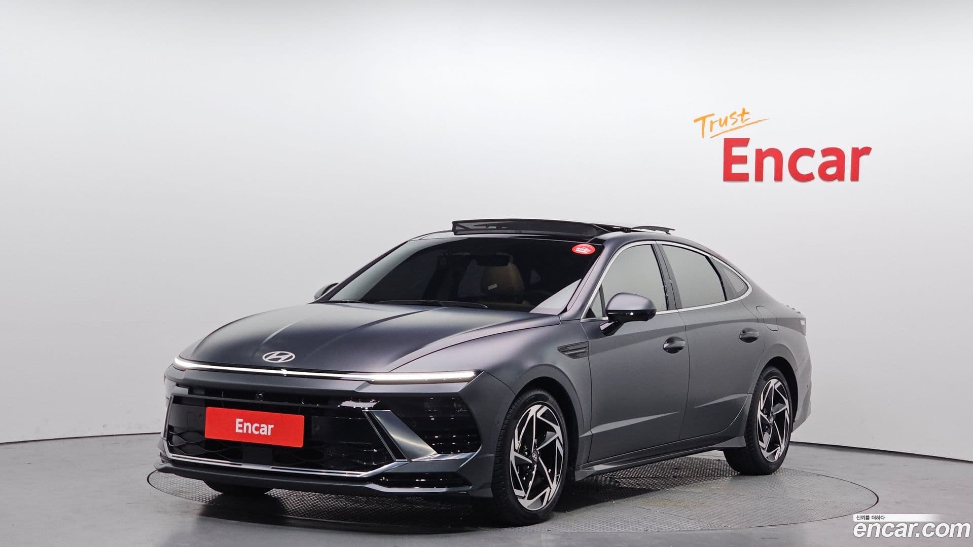 Main__Slider__Photo:Sonata Hyundai 2024.6-0