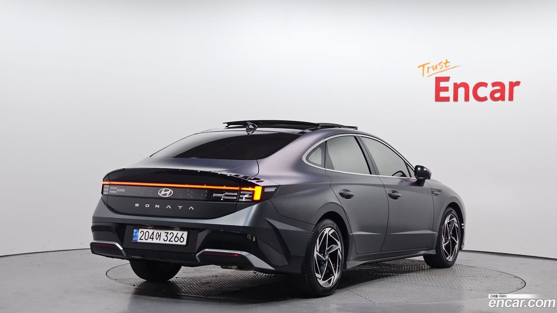 Main__Slider__Photo:Sonata Hyundai 2024.6-1