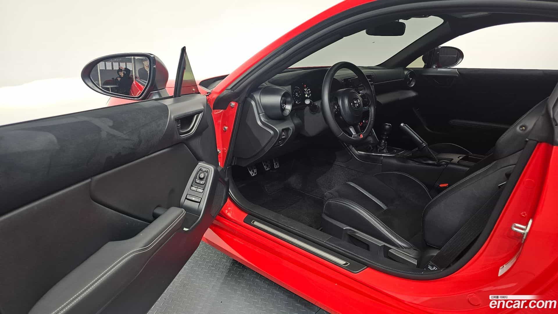 86 Toyota 2024.11-INNER-010