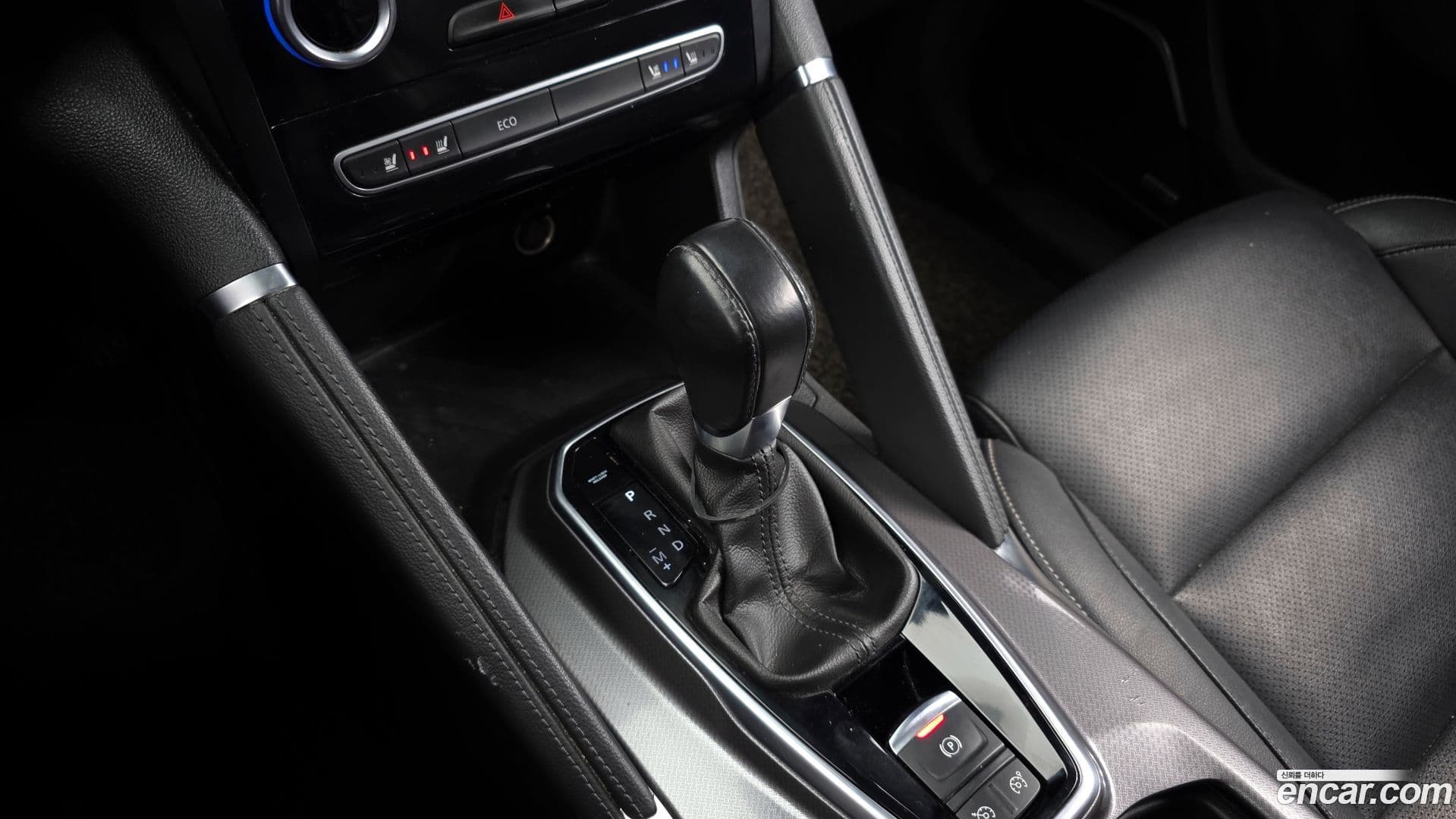 Main__Slider__Photo:QM6 Renault-KoreaSamsung 2018.3-8