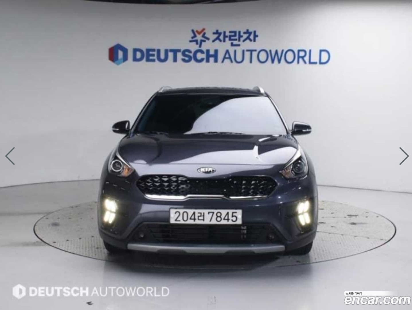 Main__Slider__Photo:Niro Kia 2019.11-0