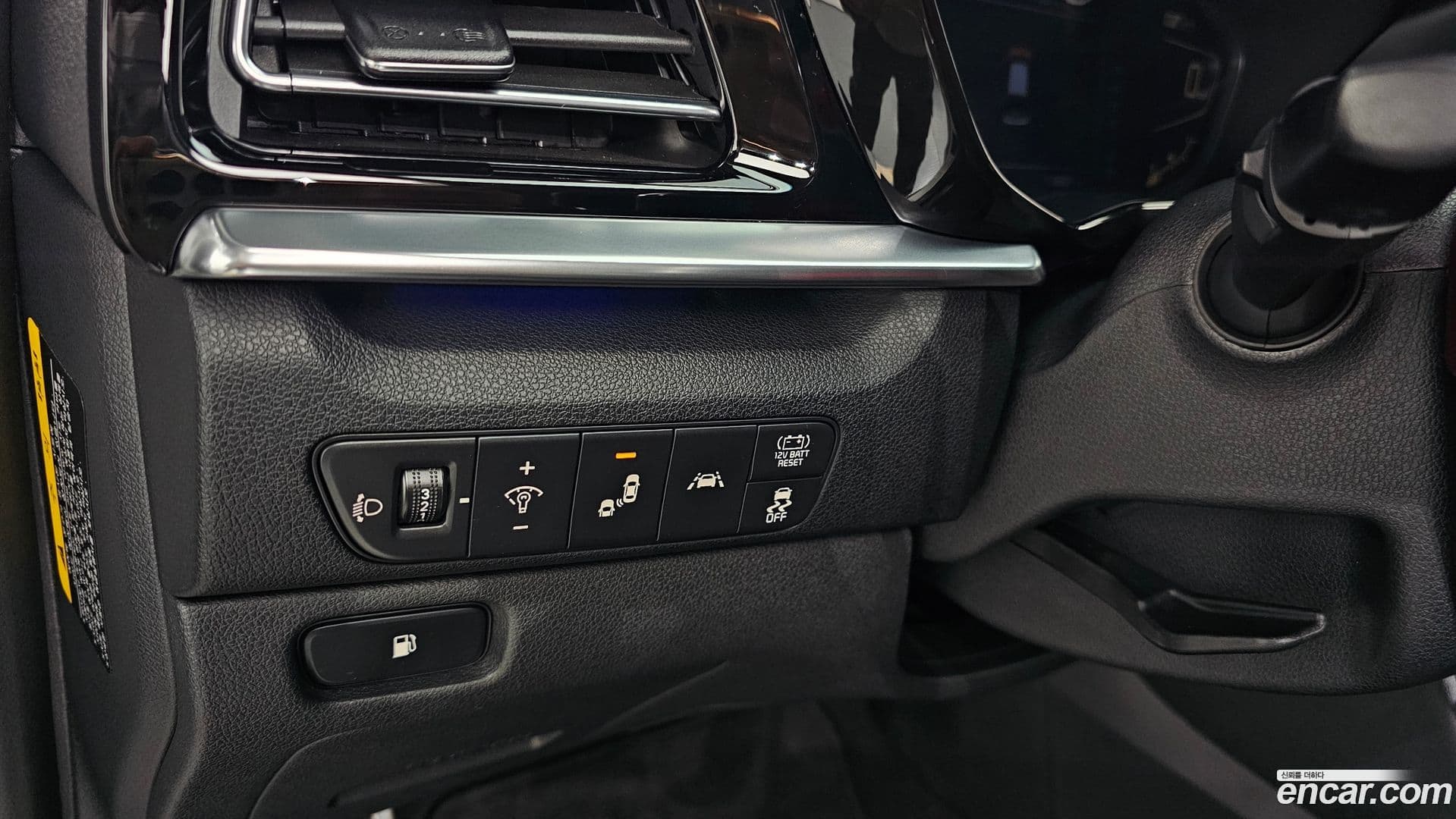 Main__Slider__Photo:Niro Kia 2020.7-15