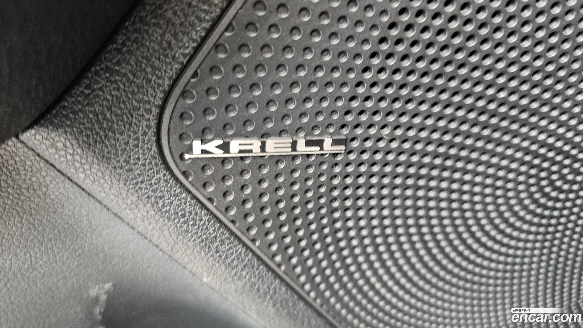 Main__Slider__Photo:Niro Kia 2020.7-18