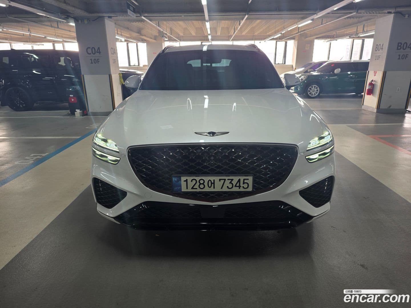 Main__Slider__Photo:GV70 Genesis 2021.2-0