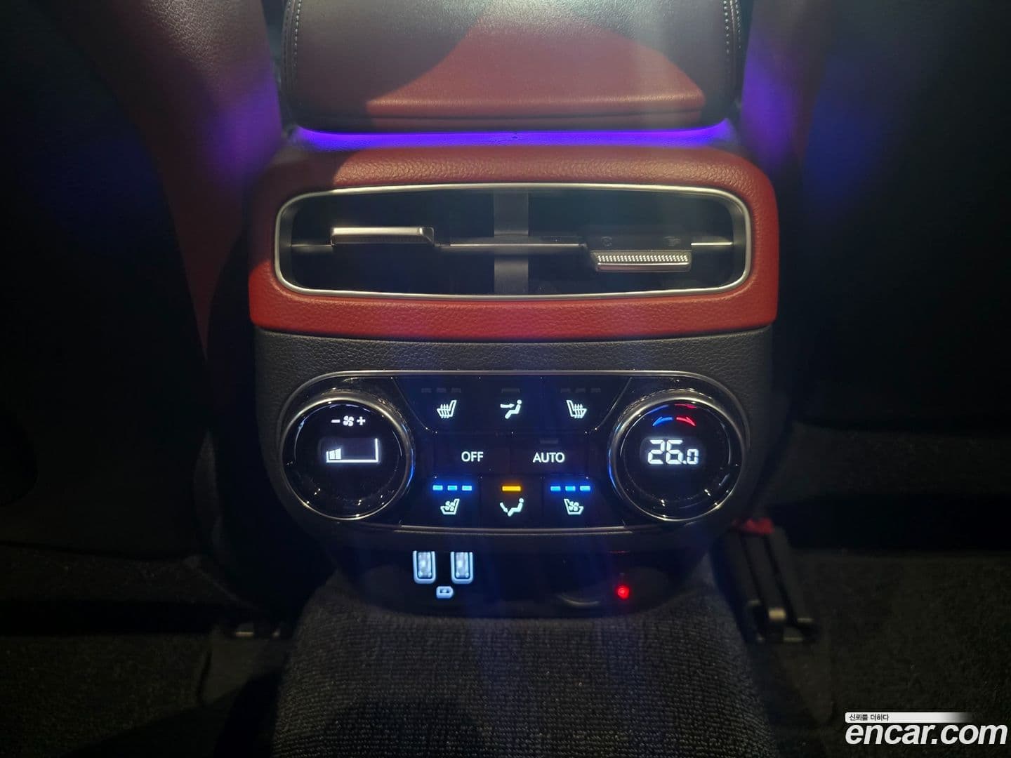 Main__Slider__Photo:GV70 Genesis 2021.2-8