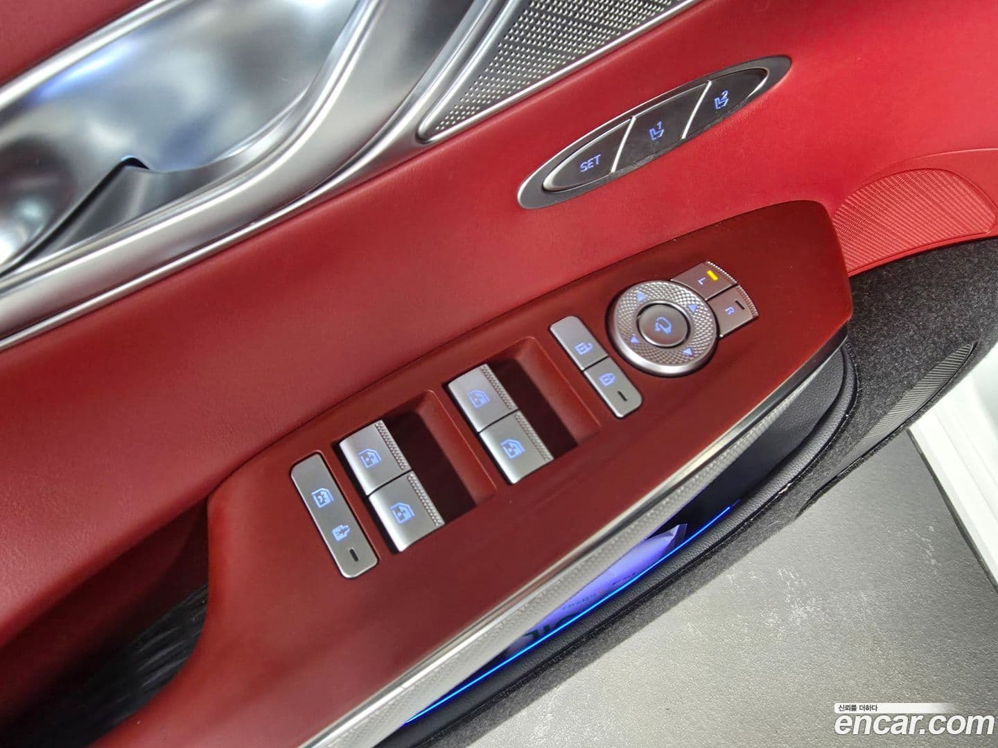 Main__Slider__Photo:GV70 Genesis 2021.2-12