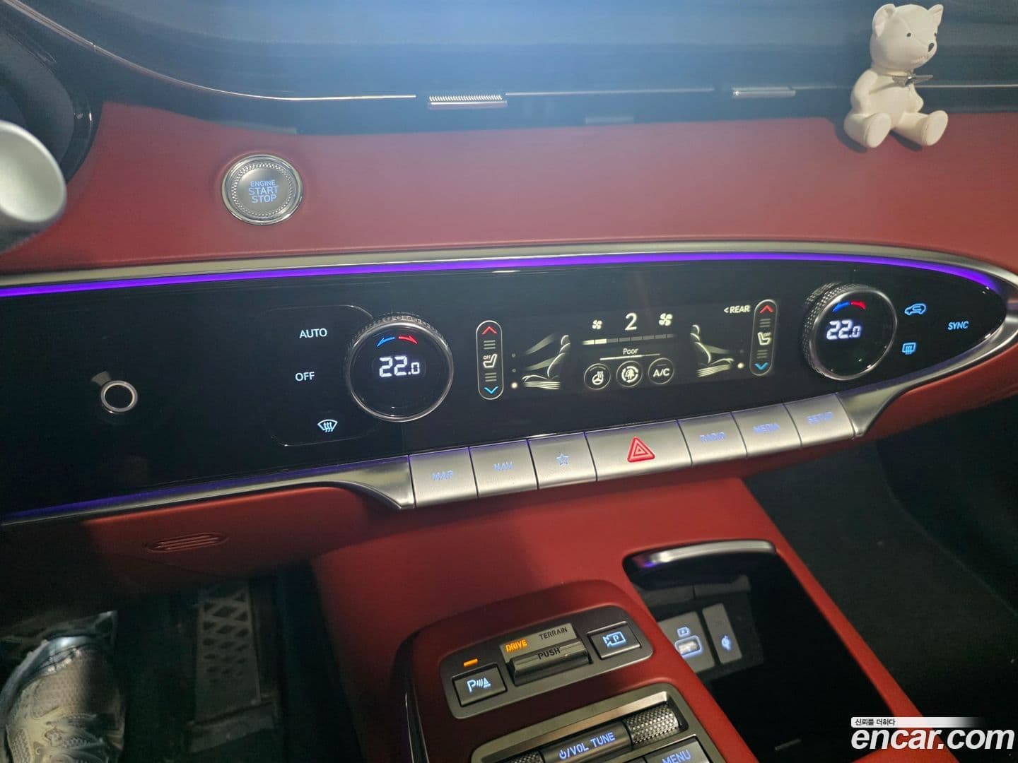 Main__Slider__Photo:GV70 Genesis 2021.2-17