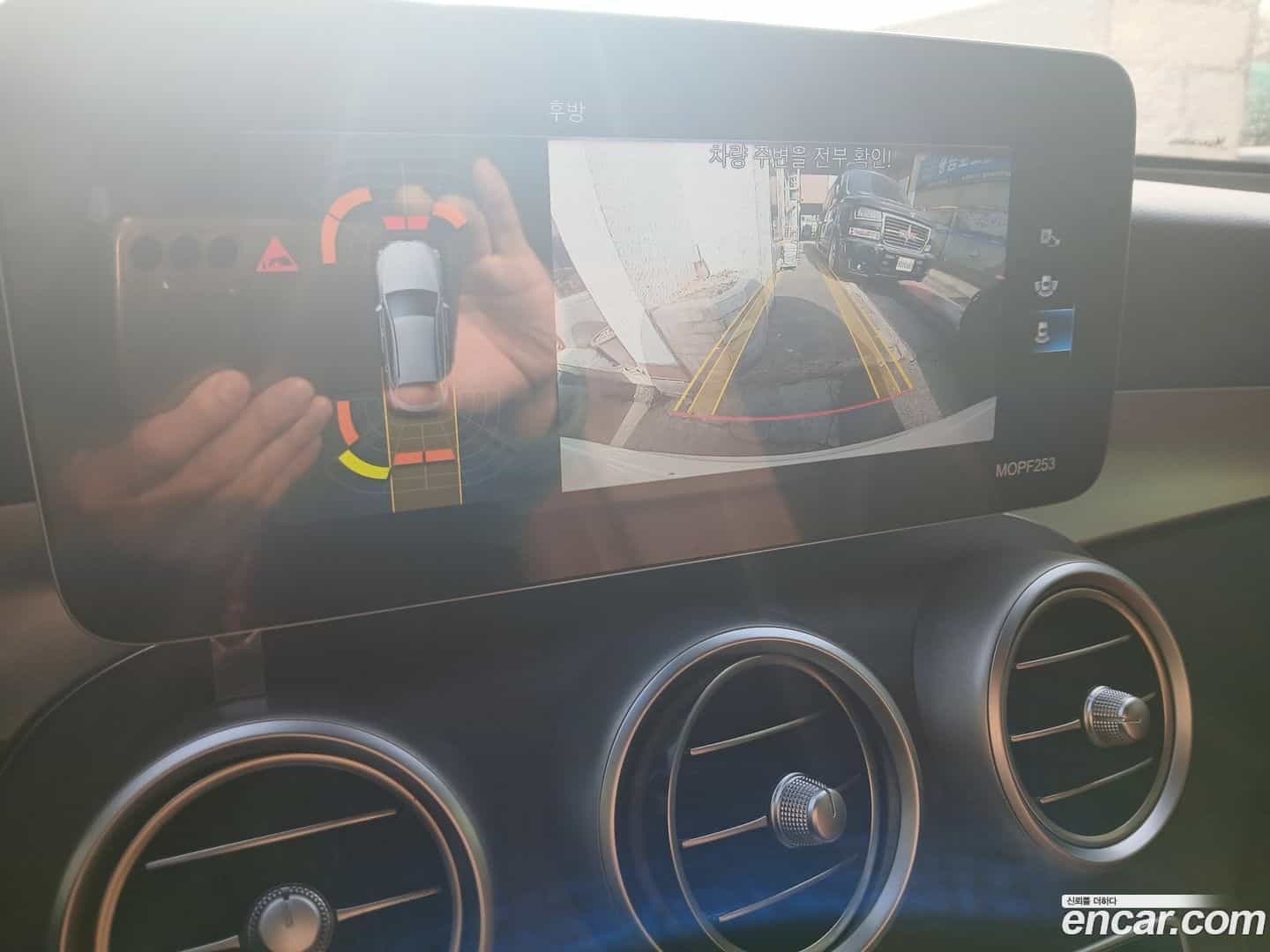 GLC-Class Mercedes-Benz 2021.1-OPTION-019