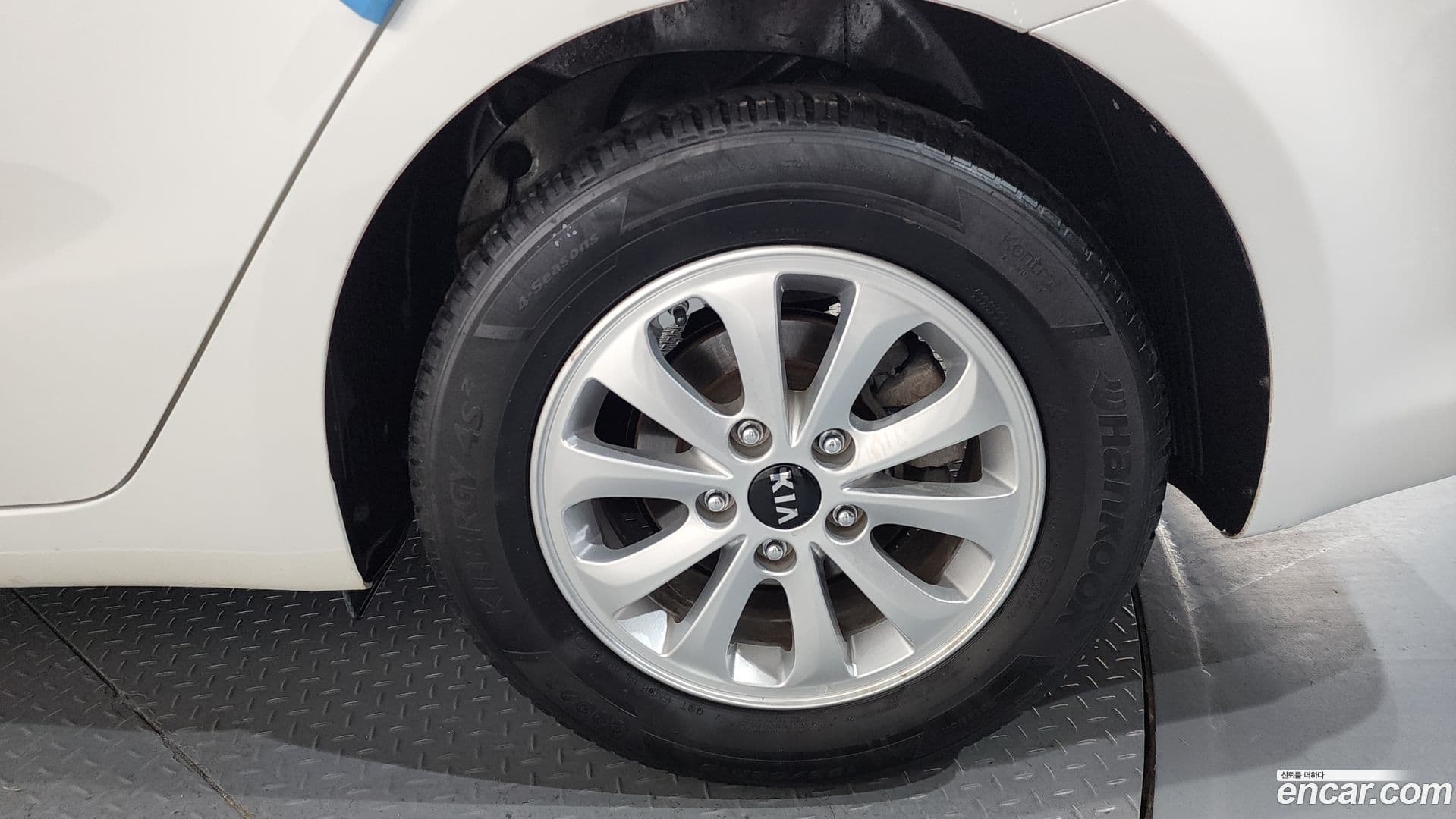 Main__Slider__Photo:K3 Kia 2017.11-4